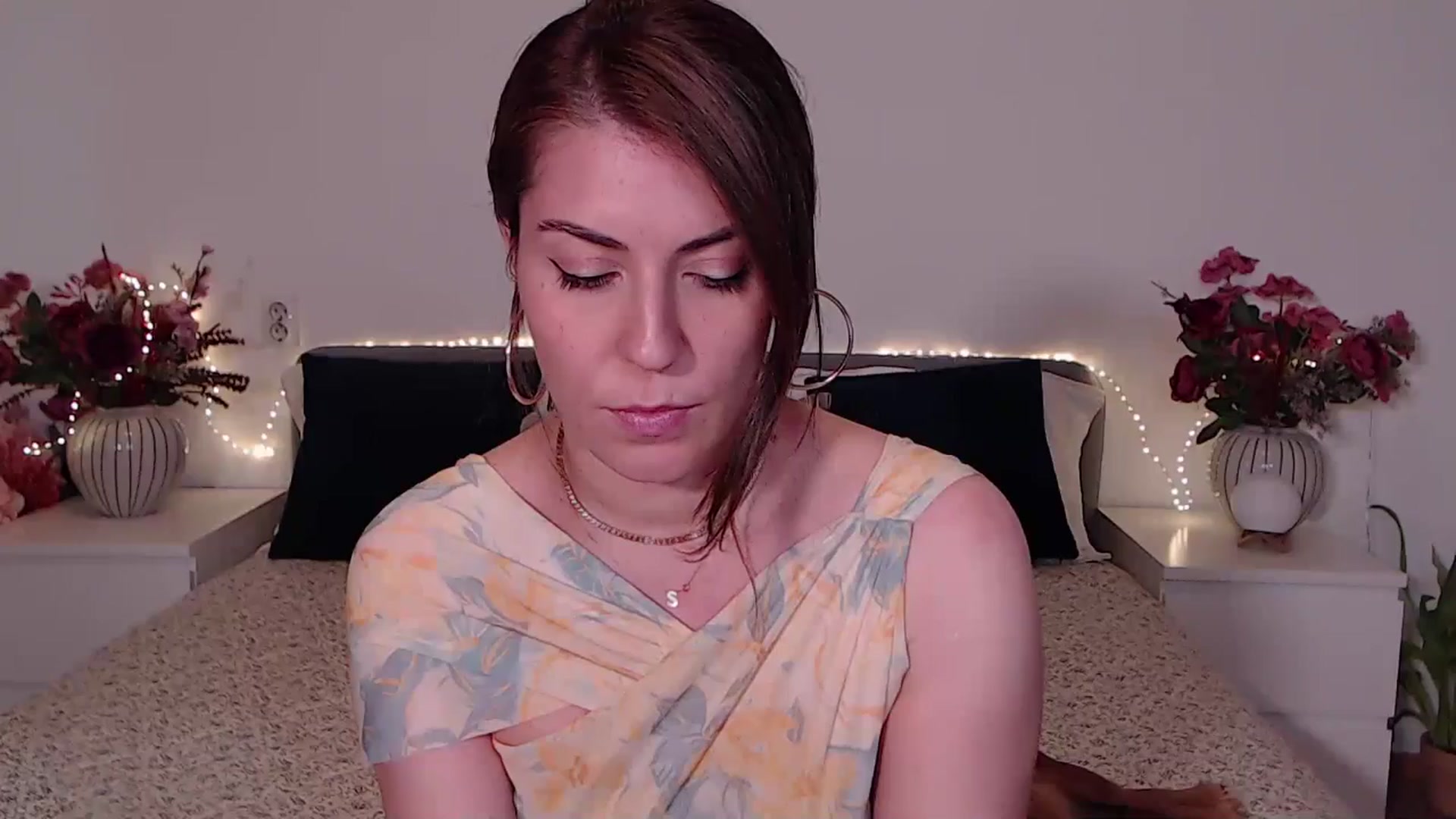 Gallery image thumbnail from BlueStocking's myfreecams stream on, 08/07/2025, 16:48 image 7 of 20