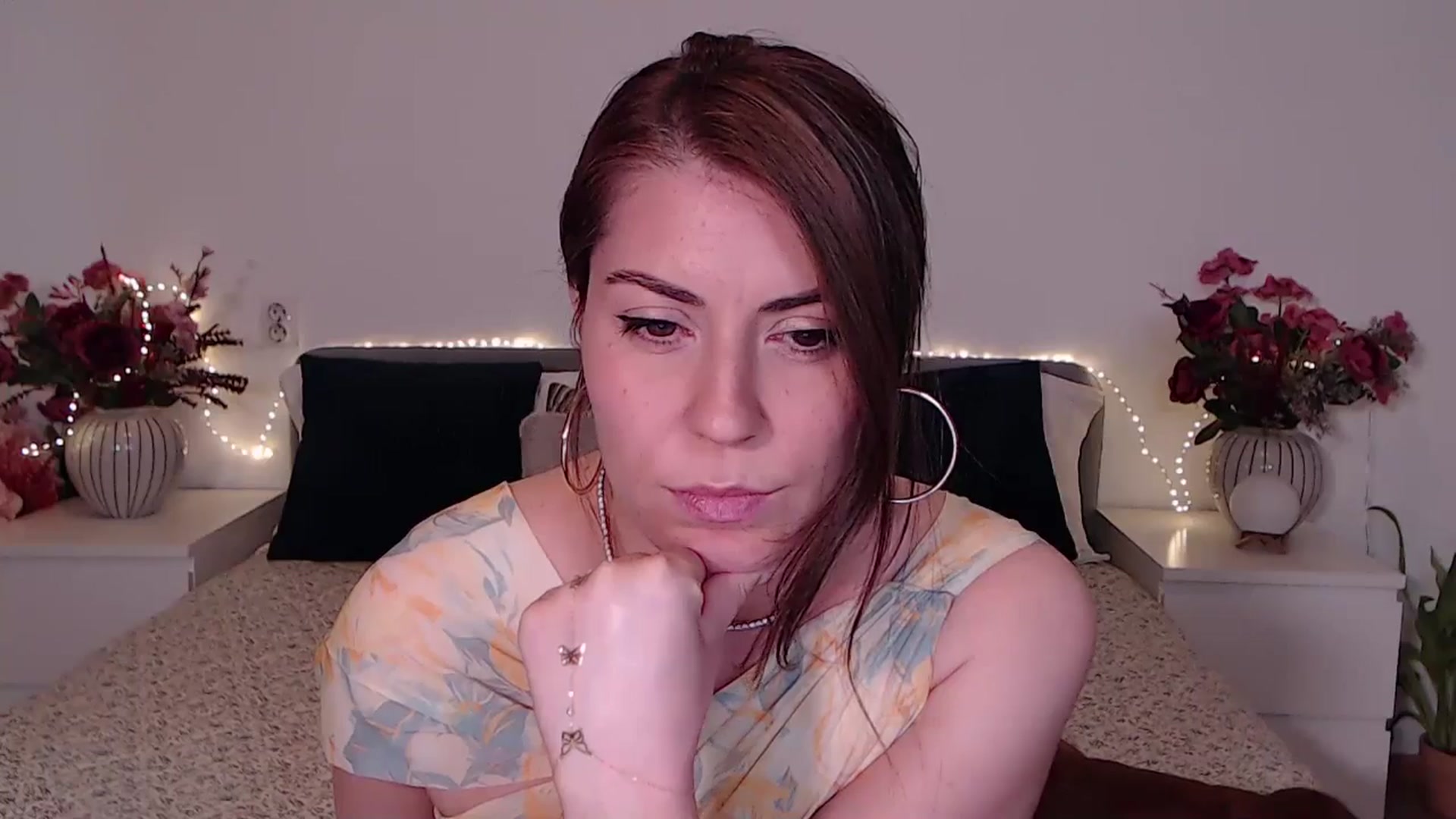 Gallery image thumbnail from BlueStocking's myfreecams stream on, 08/07/2025, 16:48 image 12 of 20