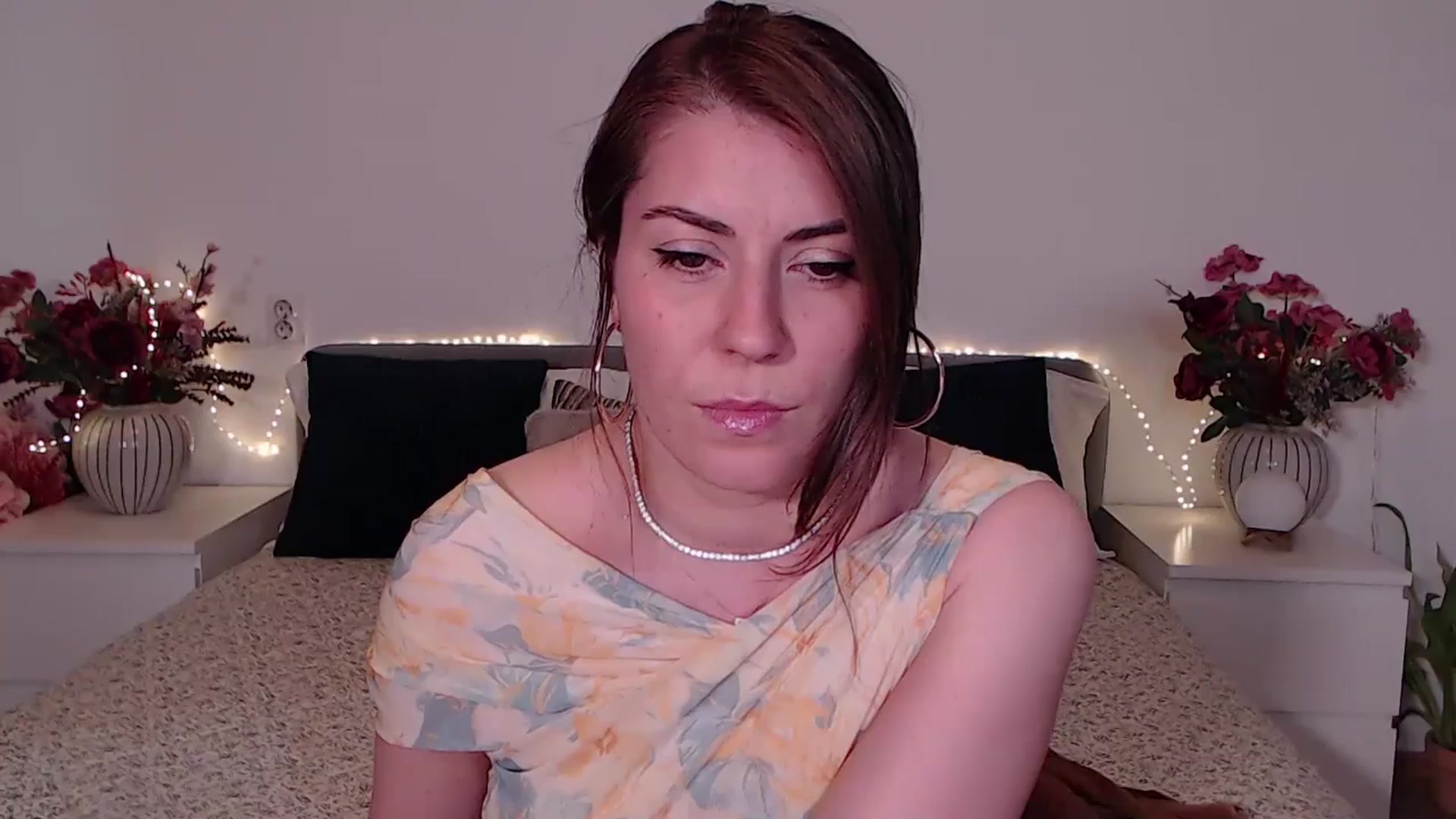Gallery image thumbnail from BlueStocking's myfreecams stream on, 08/07/2025, 16:48 image 2 of 20