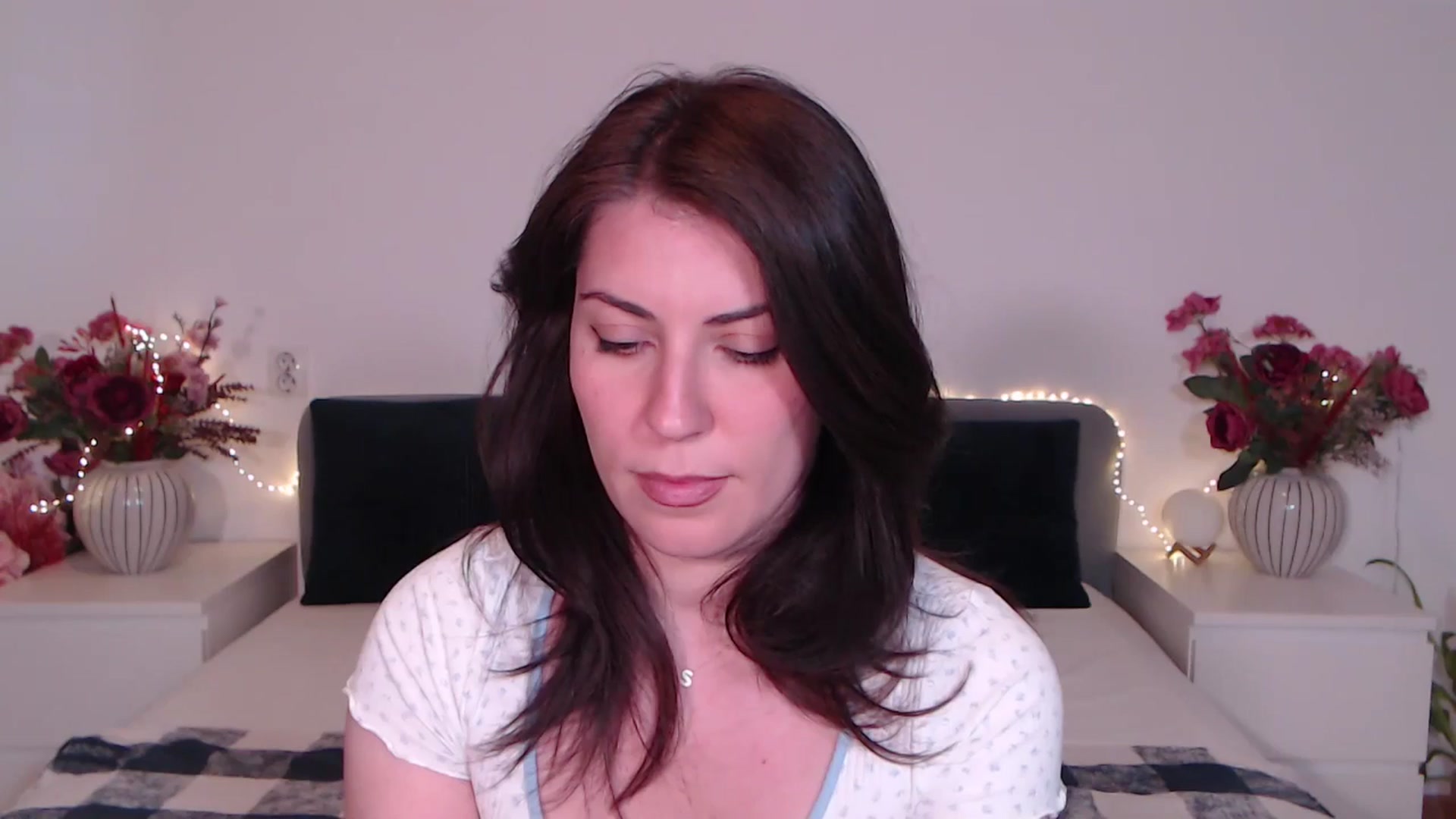 Gallery image thumbnail from BlueStocking's myfreecams stream on, 08/12/2025, 13:21 image 20 of 20