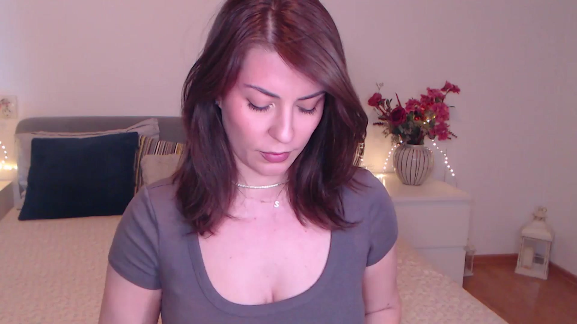 Gallery image thumbnail from BlueStocking's myfreecams stream on, 10/20/2025, 10:24 image 20 of 20