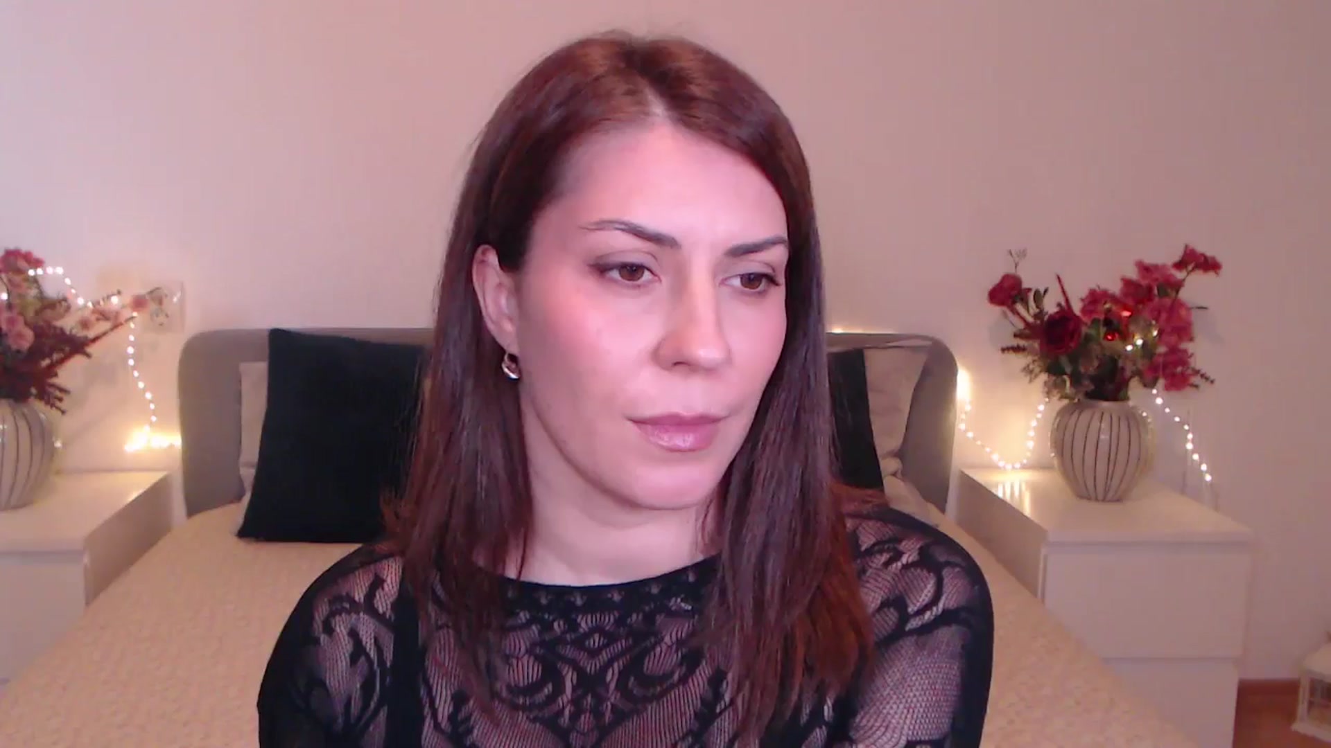 Gallery image thumbnail from BlueStocking's myfreecams stream on, 10/27/2025, 12:41 image 17 of 20