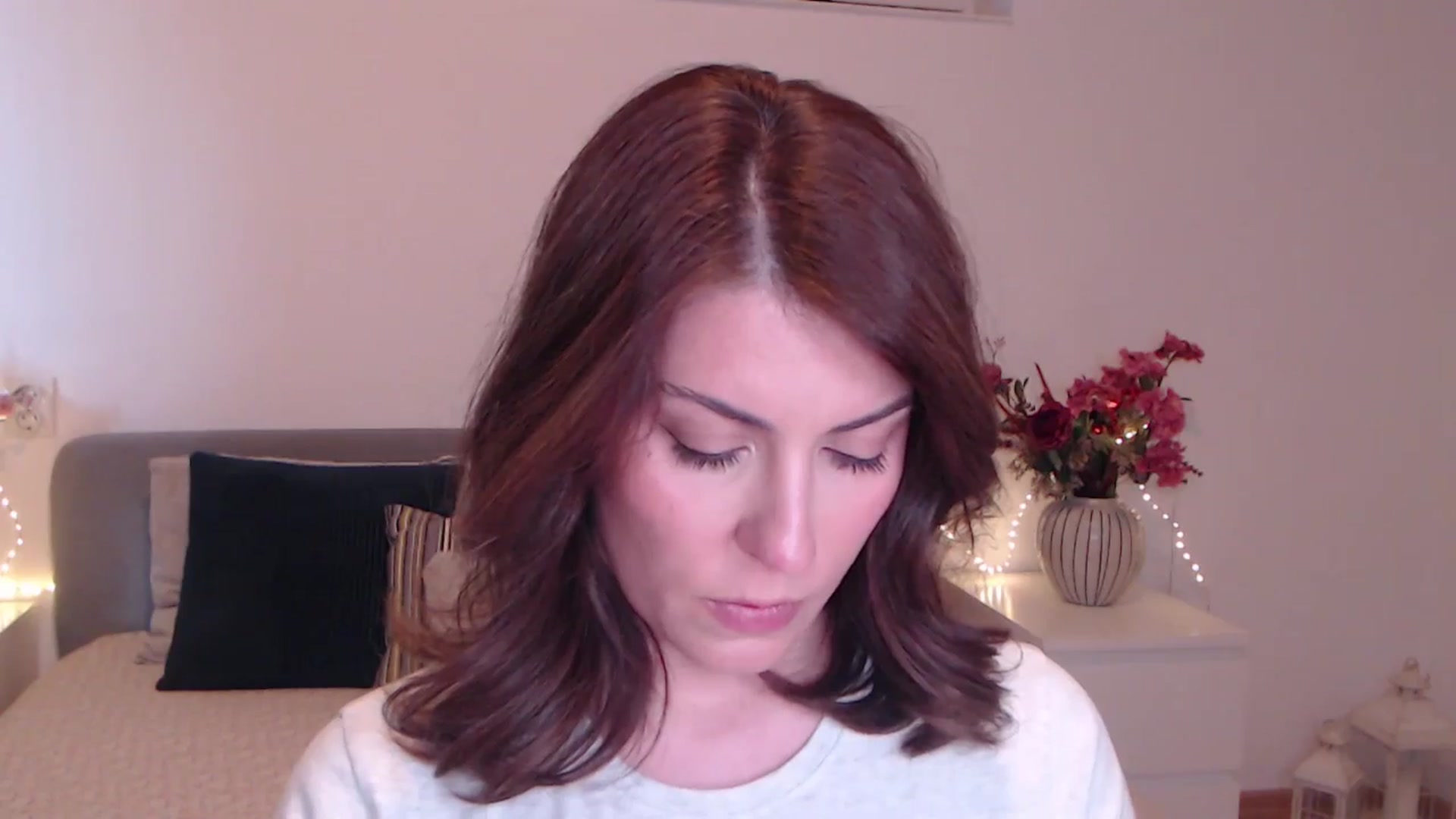 Gallery image thumbnail from BlueStocking's myfreecams stream on, 10/30/2025, 11:31 image 11 of 20