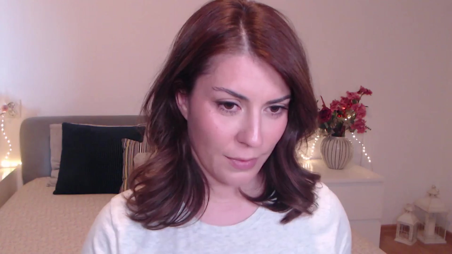 Gallery image thumbnail from BlueStocking's myfreecams stream on, 10/30/2025, 11:31 image 15 of 20
