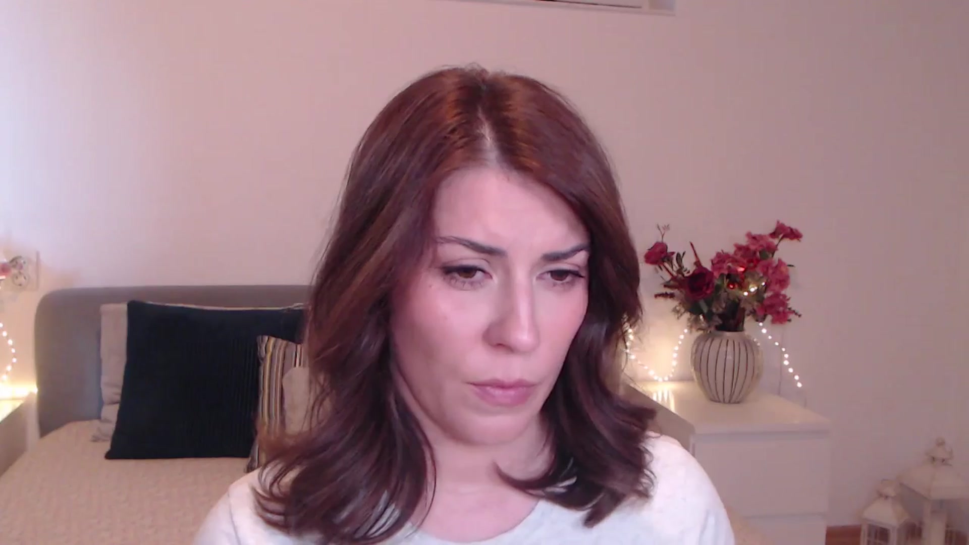 Gallery image thumbnail from BlueStocking's myfreecams stream on, 10/30/2025, 11:31 image 13 of 20