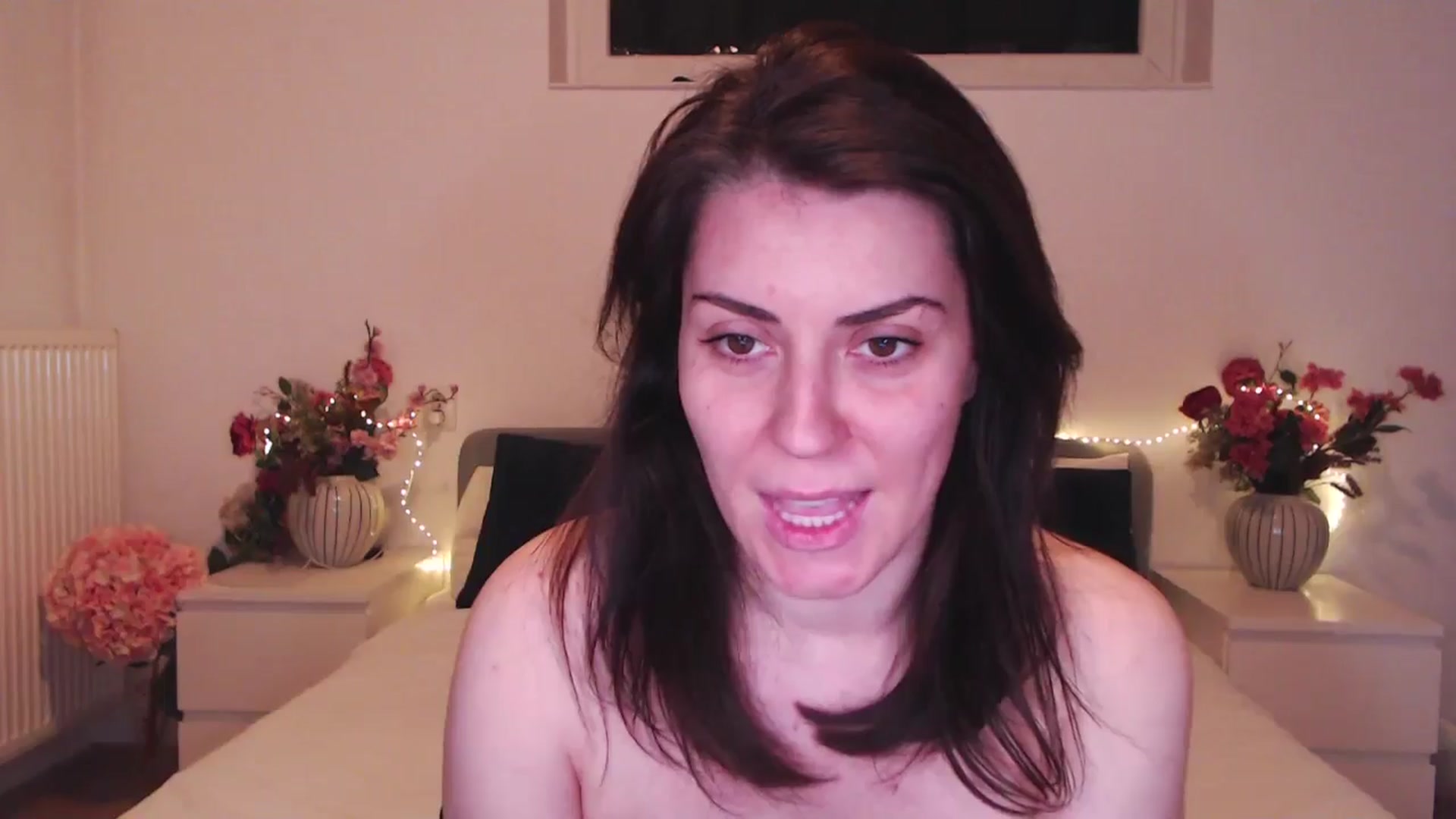 Gallery image thumbnail from BlueStocking's myfreecams stream on, 01/05/2026, 18:02 image 9 of 20