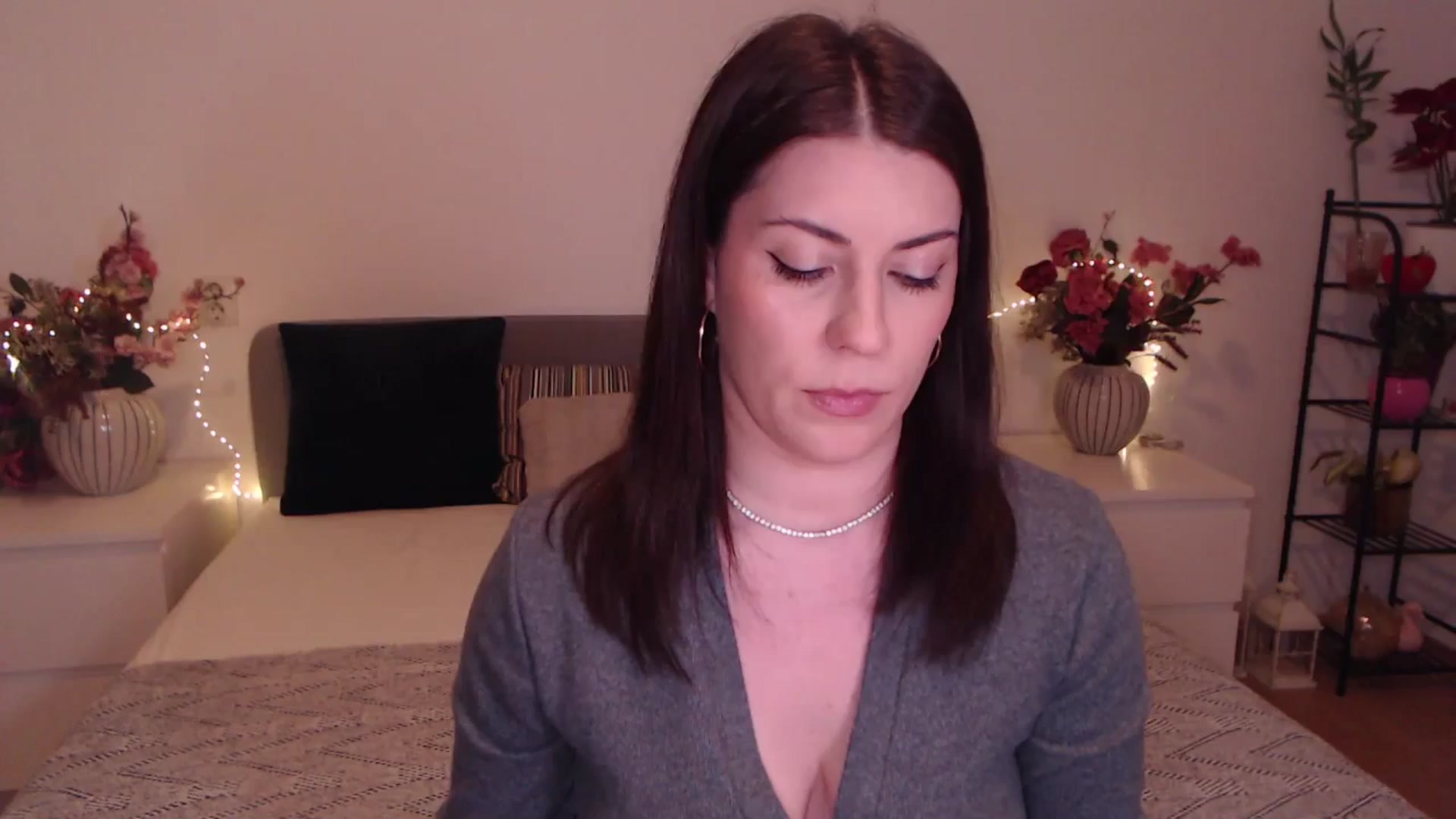 Gallery image thumbnail from BlueStocking's myfreecams stream on, 01/08/2026, 15:45 image 12 of 20