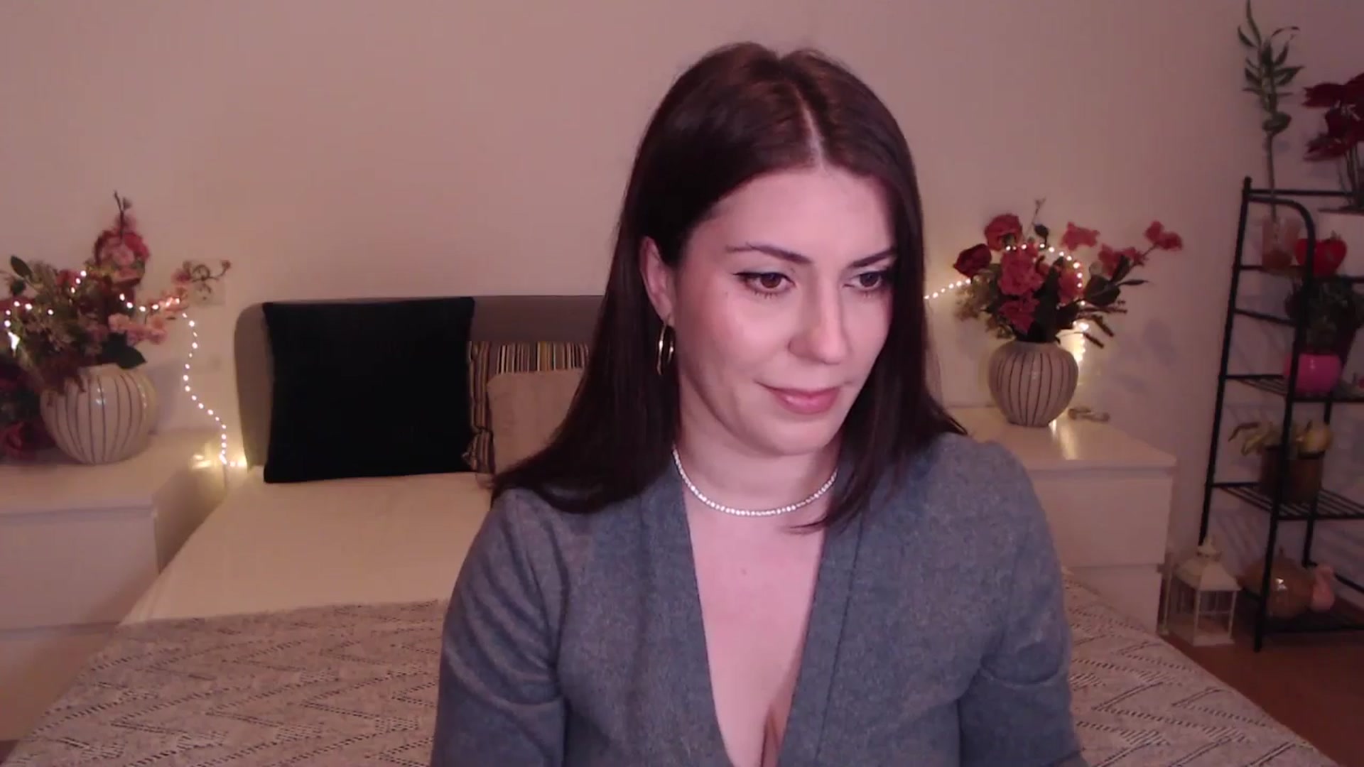 Gallery image thumbnail from BlueStocking's myfreecams stream on, 01/08/2026, 15:45 image 19 of 20