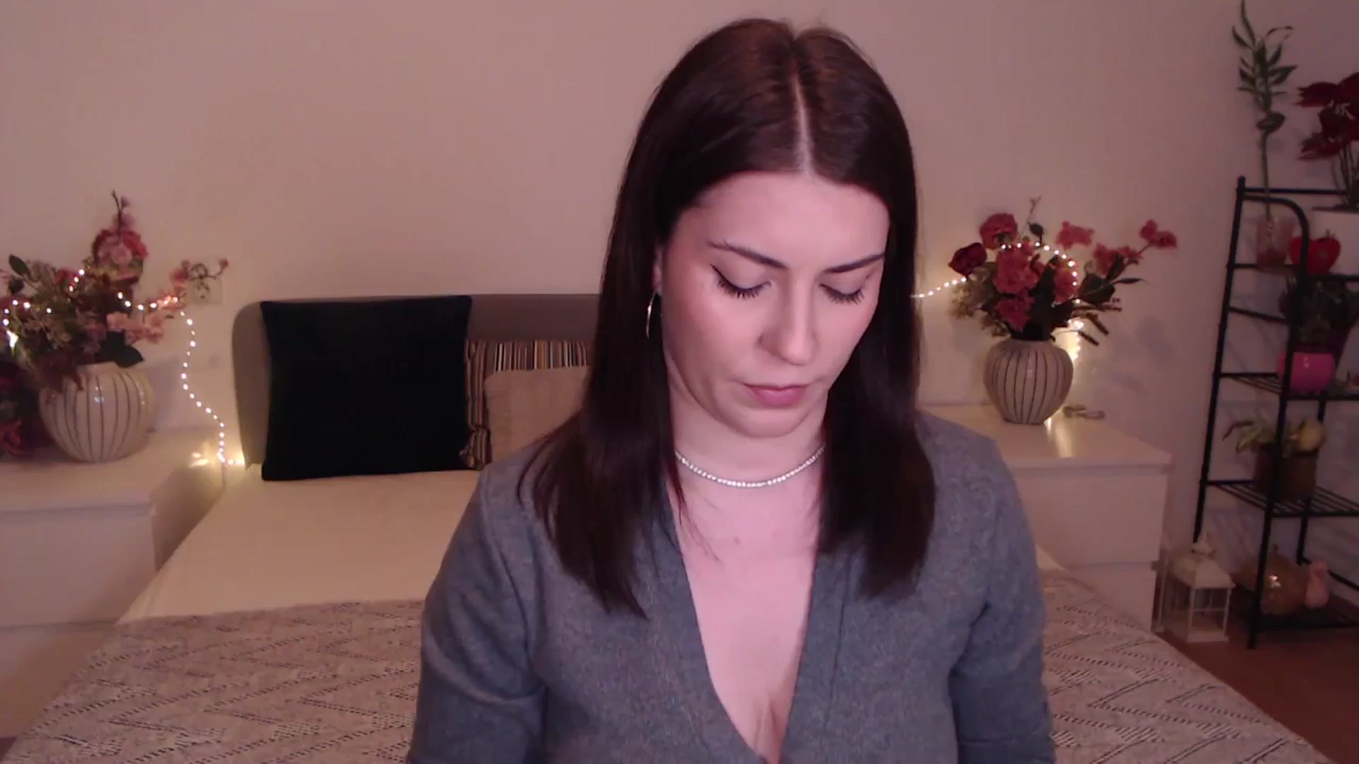 Gallery image thumbnail from BlueStocking's myfreecams stream on, 01/08/2026, 15:45 image 11 of 20