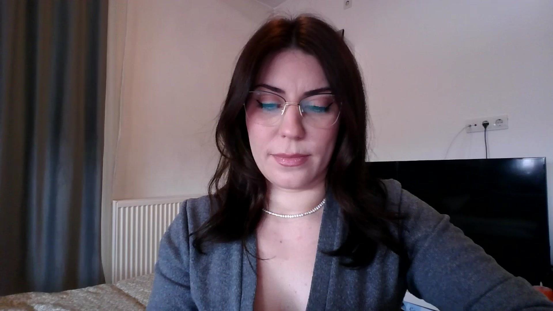 Gallery image thumbnail from BlueStocking's myfreecams stream on, 01/10/2026, 11:46 image 6 of 20