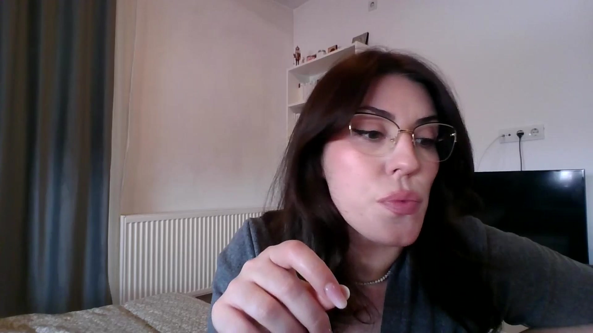 Gallery image thumbnail from BlueStocking's myfreecams stream on, 01/10/2026, 11:46 image 8 of 20