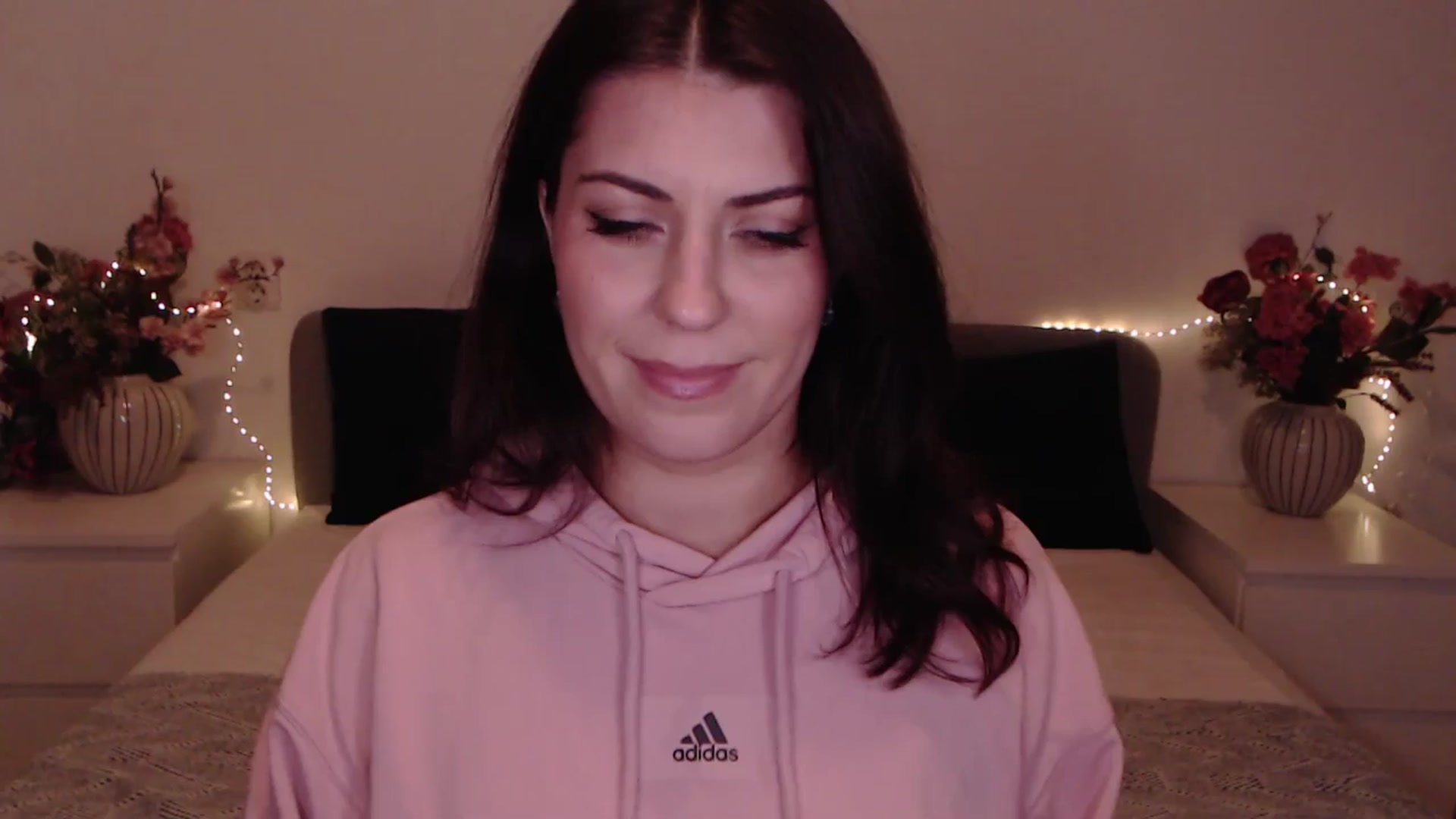 Gallery image thumbnail from BlueStocking's myfreecams stream on, 01/13/2026, 15:46 image 7 of 20