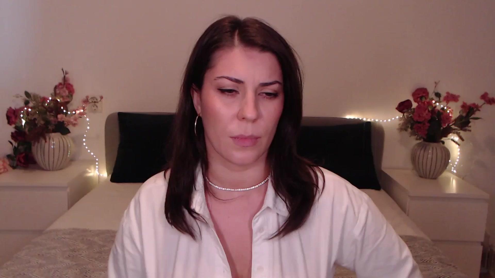 Gallery image thumbnail from BlueStocking's myfreecams stream on, 01/17/2026, 12:15 image 1 of 20