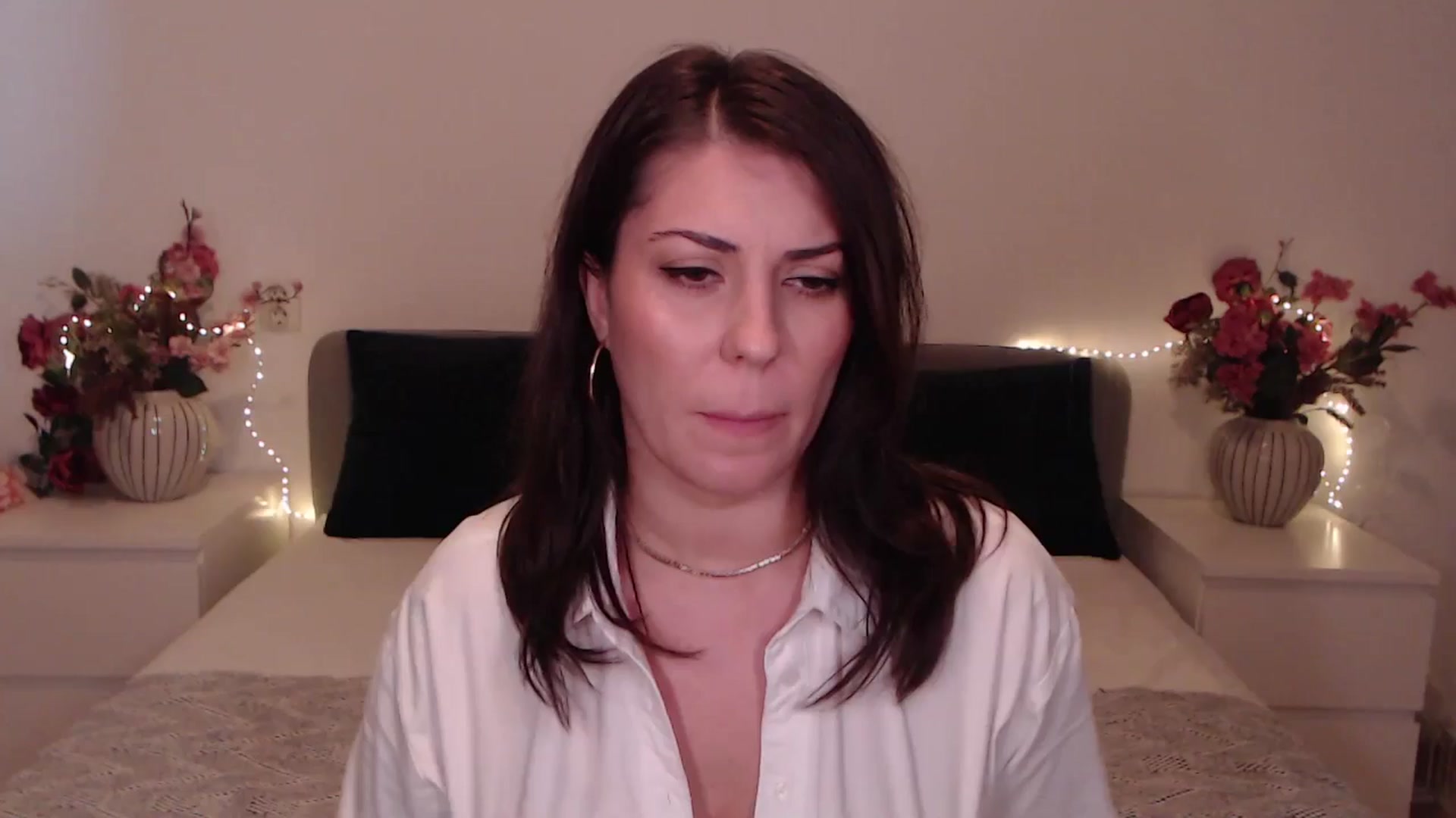 Gallery image thumbnail from BlueStocking's myfreecams stream on, 01/17/2026, 12:15 image 8 of 20