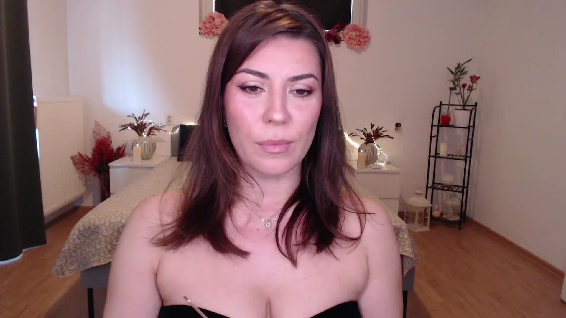 Gallery image thumbnail from BlueStocking's myfreecams stream on, 05/01/2026, 13:12 image 7 of 20
