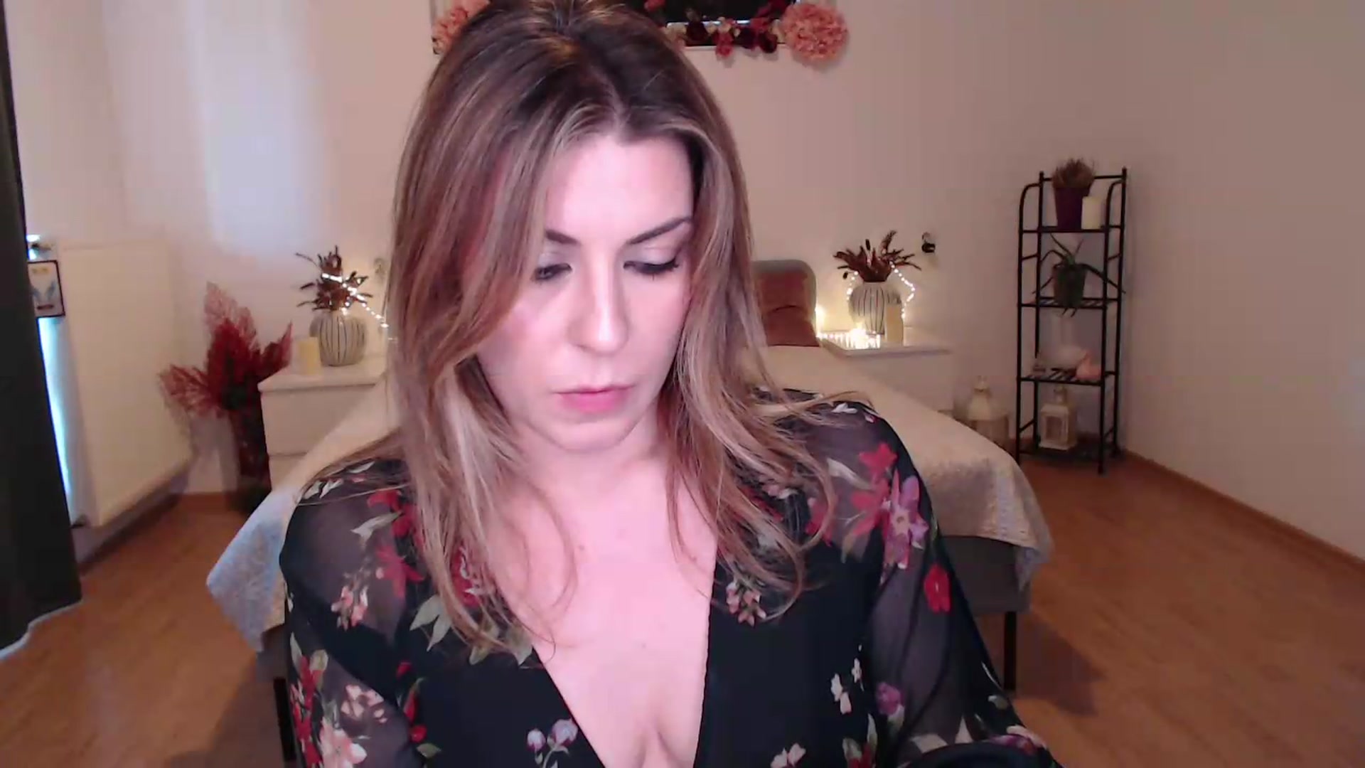 Gallery image thumbnail from BlueStocking's myfreecams stream on, 07/11/2026, 12:18 image 9 of 20