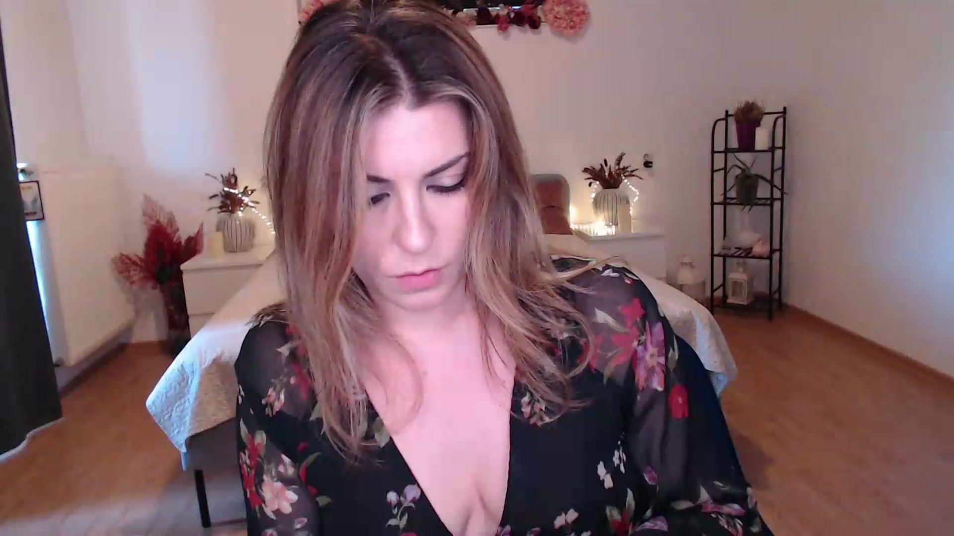 Gallery image thumbnail from BlueStocking's myfreecams stream on, 07/11/2026, 12:18 image 8 of 20
