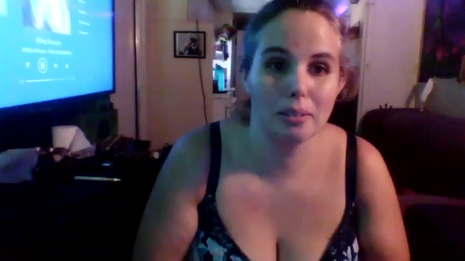 Gallery image thumbnail from Blue_Bunny1's myfreecams stream on, 08/05/2024, 17:11 image 3 of 20