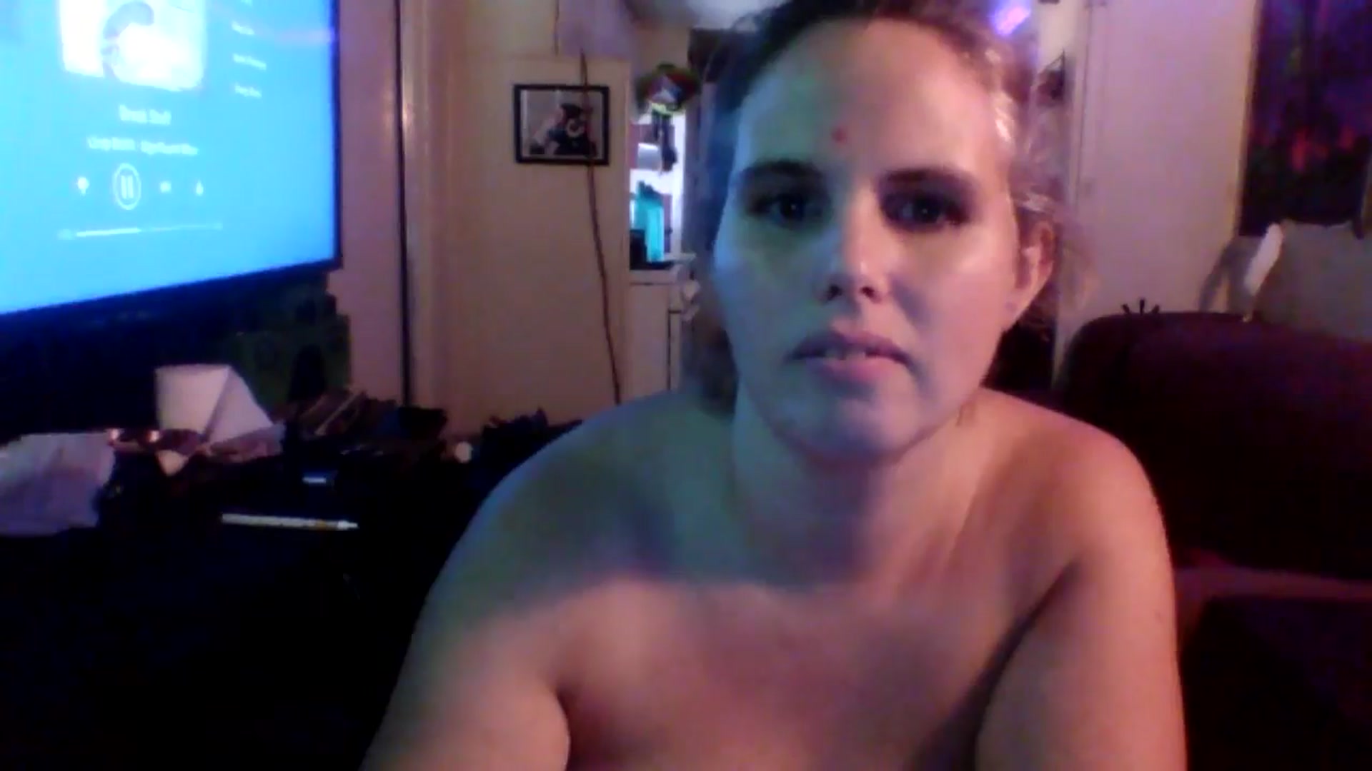 Gallery image thumbnail from Blue_Bunny1's myfreecams stream on, 08/05/2024, 17:11 image 13 of 20