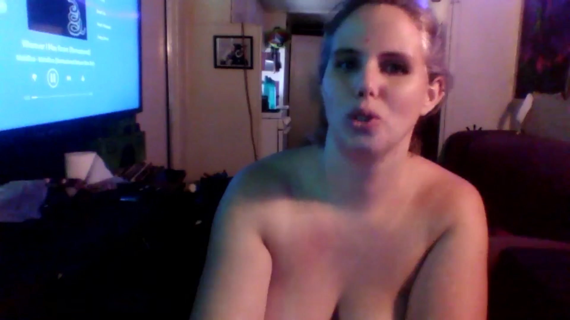 Gallery image thumbnail from Blue_Bunny1's myfreecams stream on, 08/05/2024, 17:11 image 17 of 20