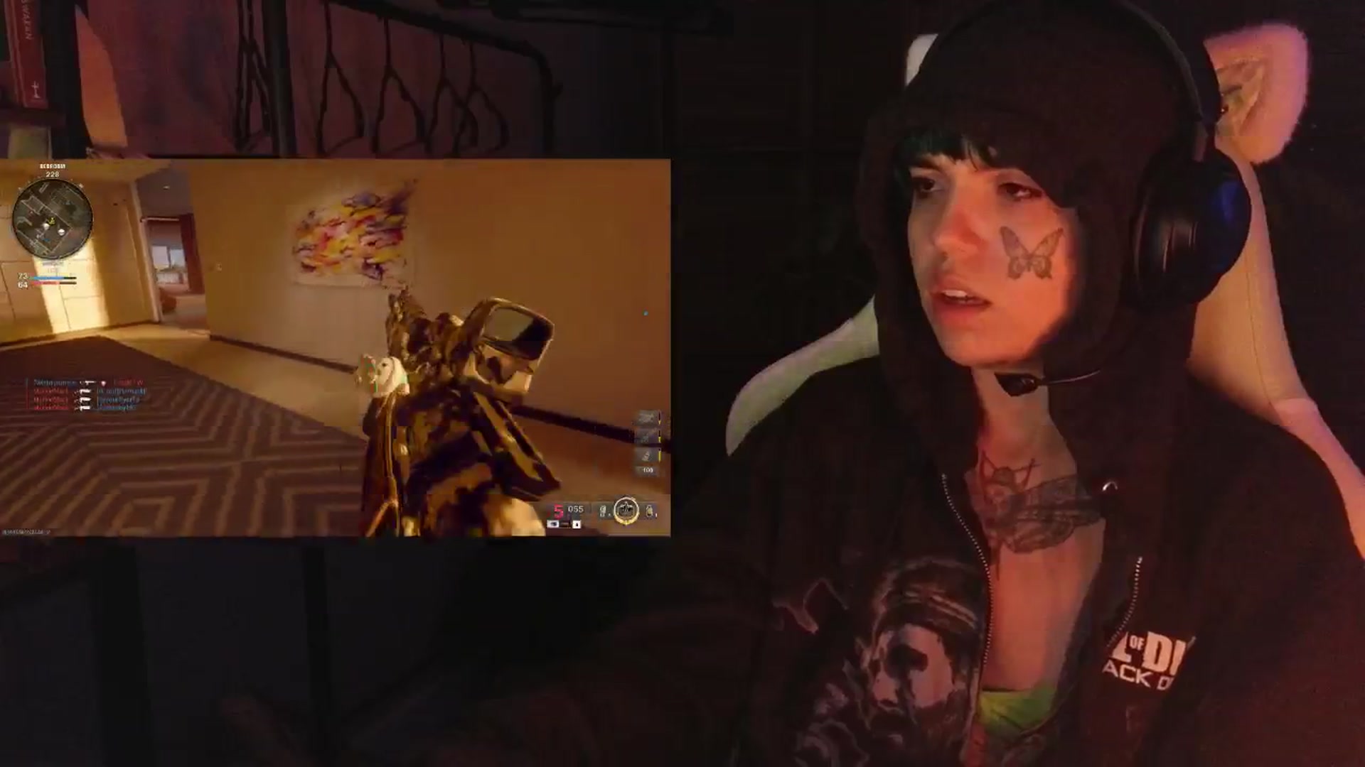 Gallery image thumbnail from Bluedweeb's myfreecams stream on, 12/16/2024, 07:57 image 17 of 20