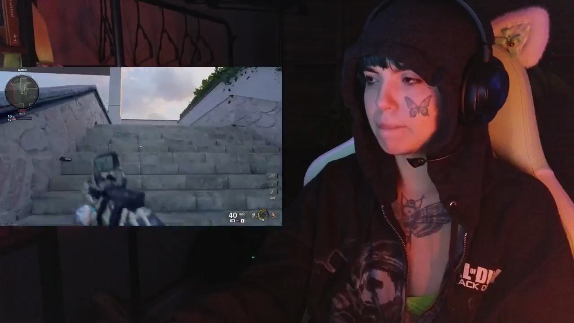 Gallery image thumbnail from Bluedweeb's myfreecams stream on, 12/16/2024, 07:57 image 16 of 20