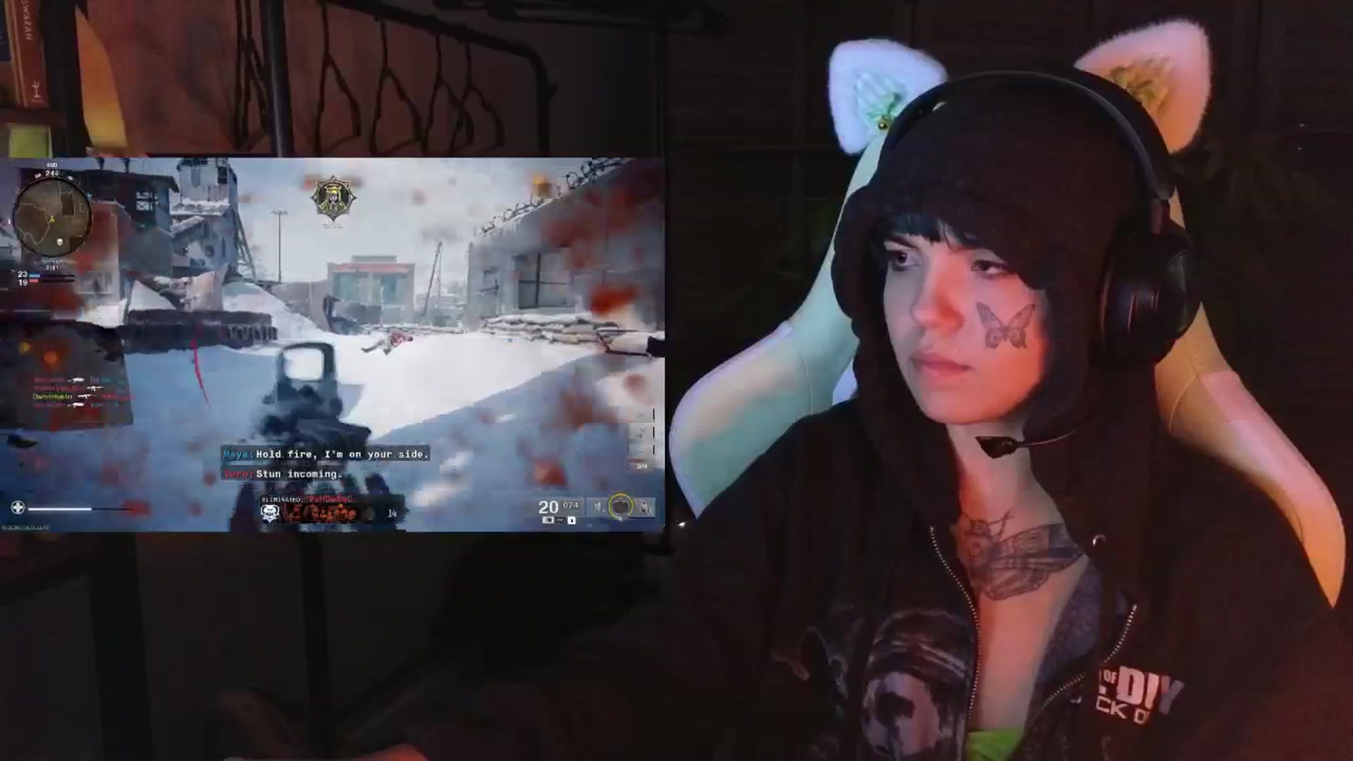 Gallery image thumbnail from Bluedweeb's myfreecams stream on, 12/16/2024, 07:57 image 14 of 20