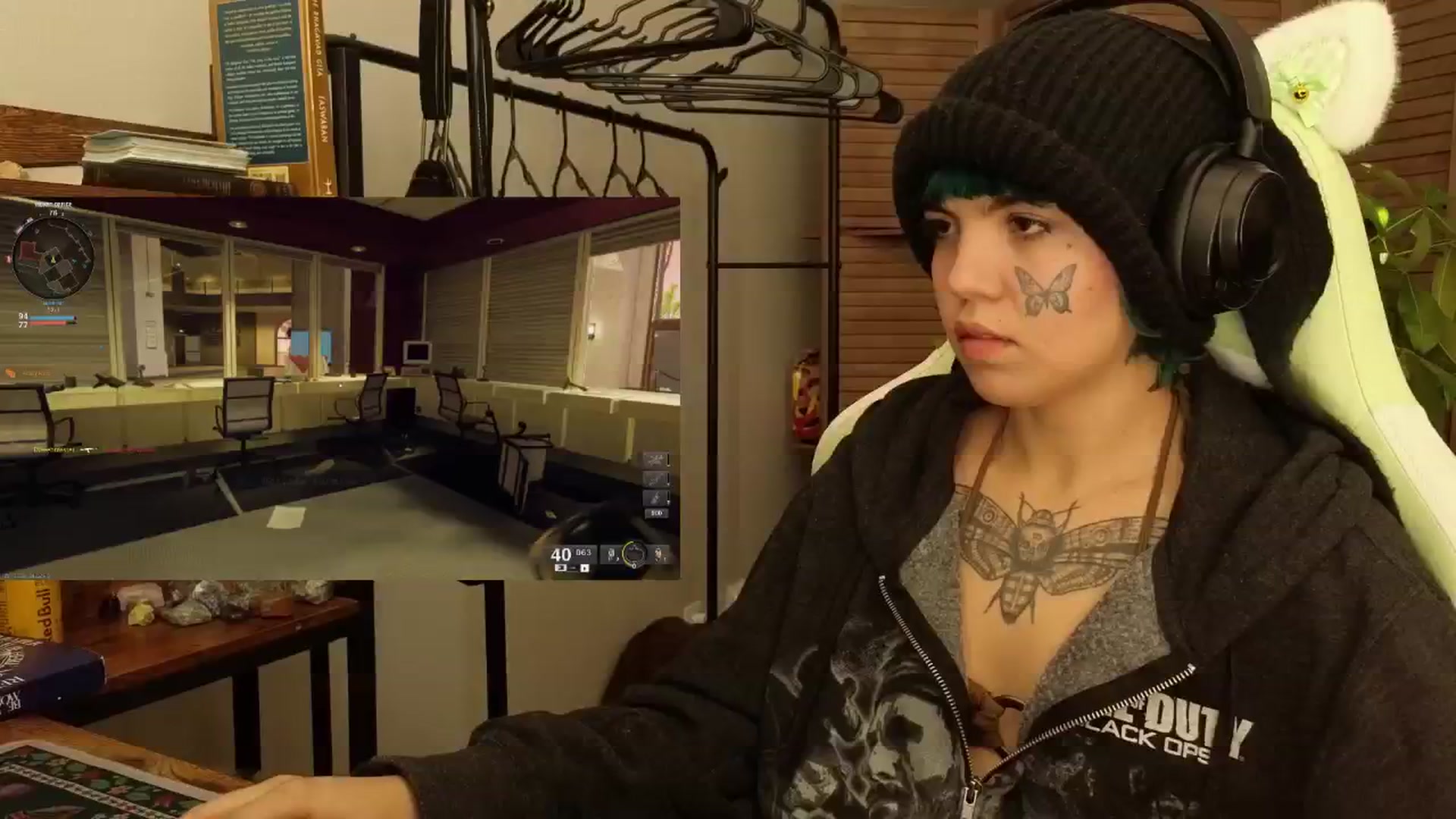 Gallery image thumbnail from Bluedweeb's myfreecams stream on, 12/16/2024, 23:09 image 1 of 20