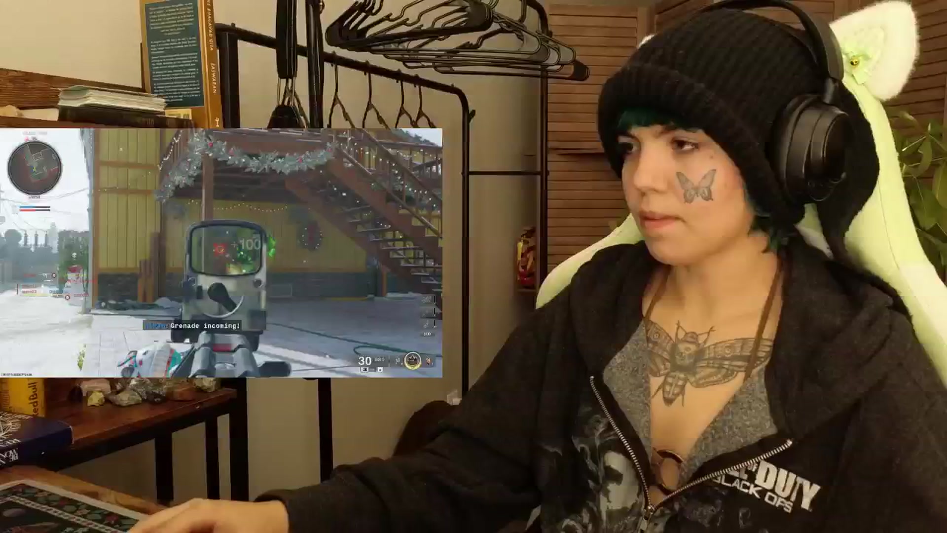 Gallery image thumbnail from Bluedweeb's myfreecams stream on, 12/16/2024, 23:09 image 3 of 20