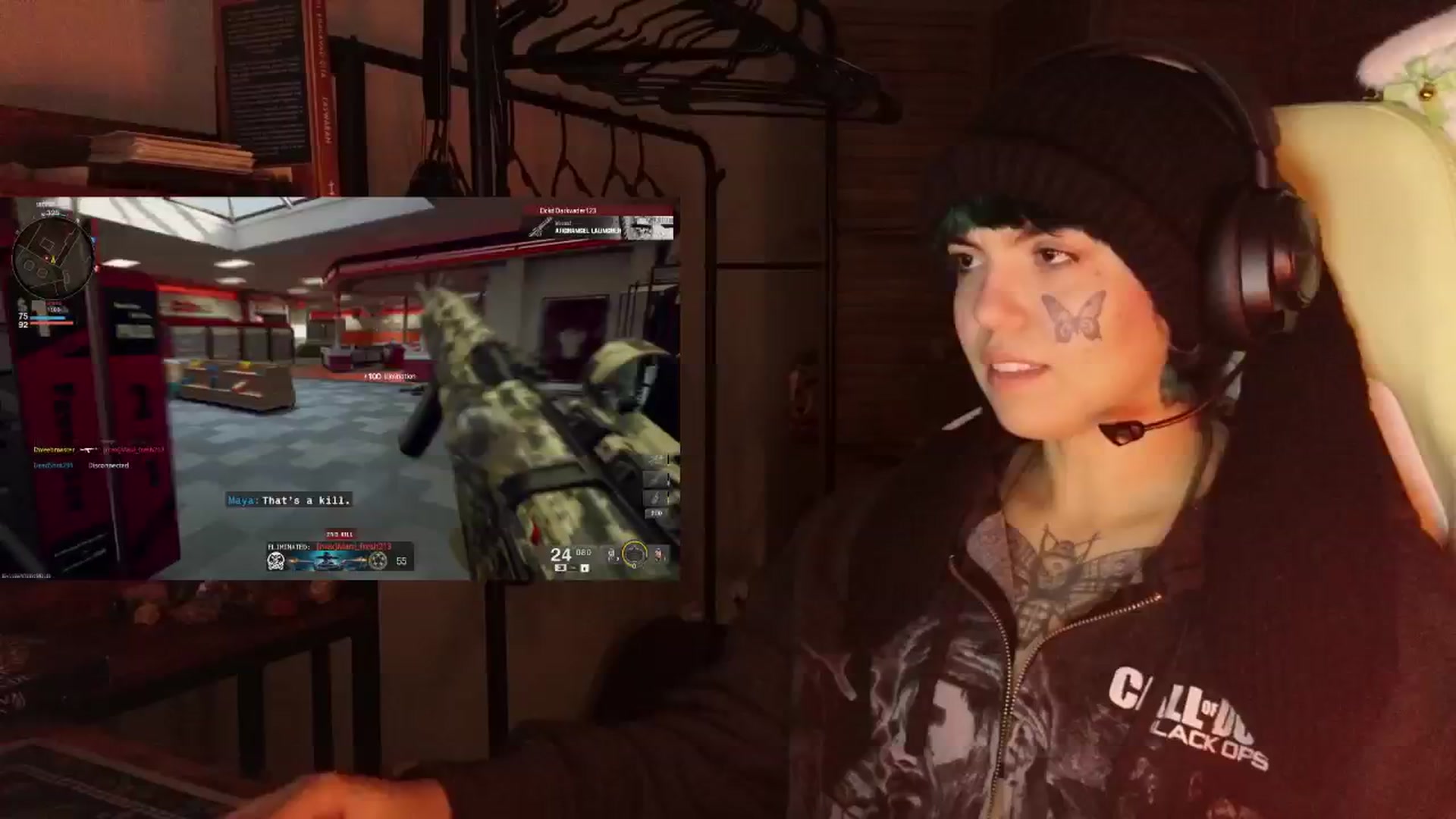 Gallery image thumbnail from Bluedweeb's myfreecams stream on, 12/17/2024, 24:22 image 5 of 20