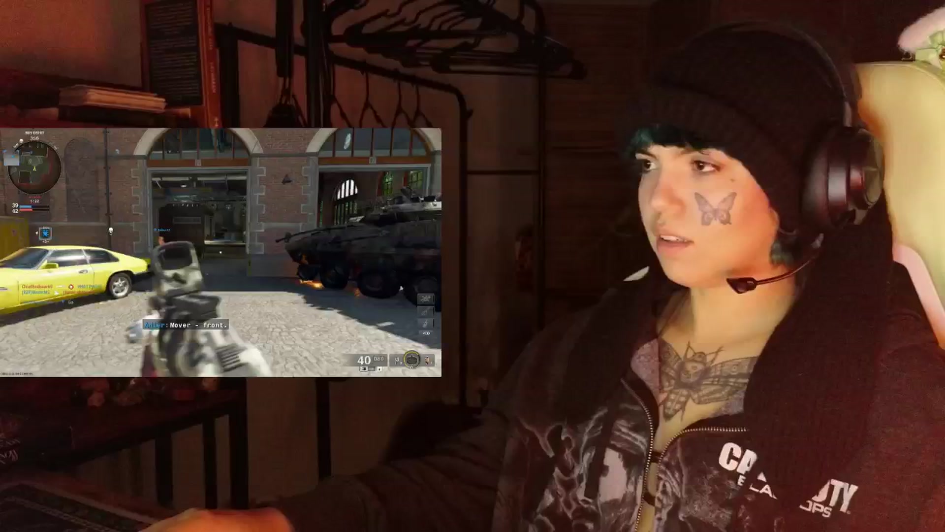 Gallery image thumbnail from Bluedweeb's myfreecams stream on, 12/17/2024, 24:22 image 9 of 20