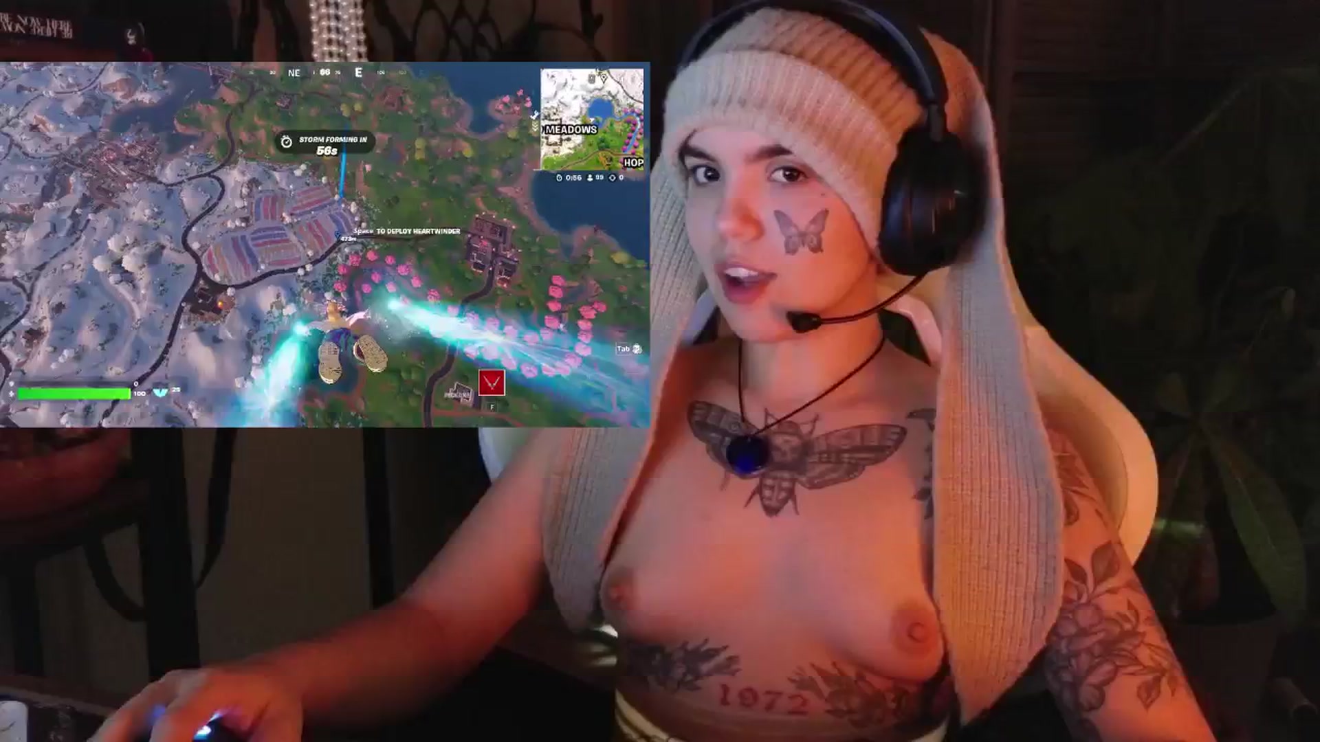 Gallery image thumbnail from Bluedweeb's myfreecams stream on, 01/14/2025, 09:36 image 7 of 20