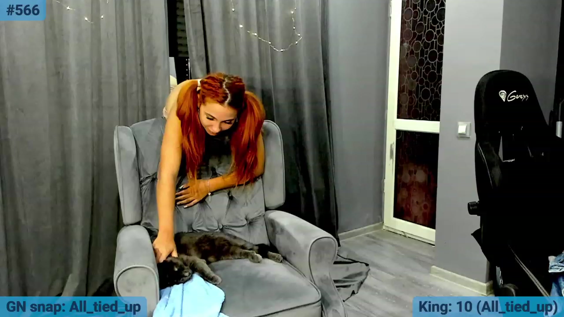 Gallery image thumbnail from BlueeeS's myfreecams stream on, 07/25/2023, 22:53 image 15 of 20