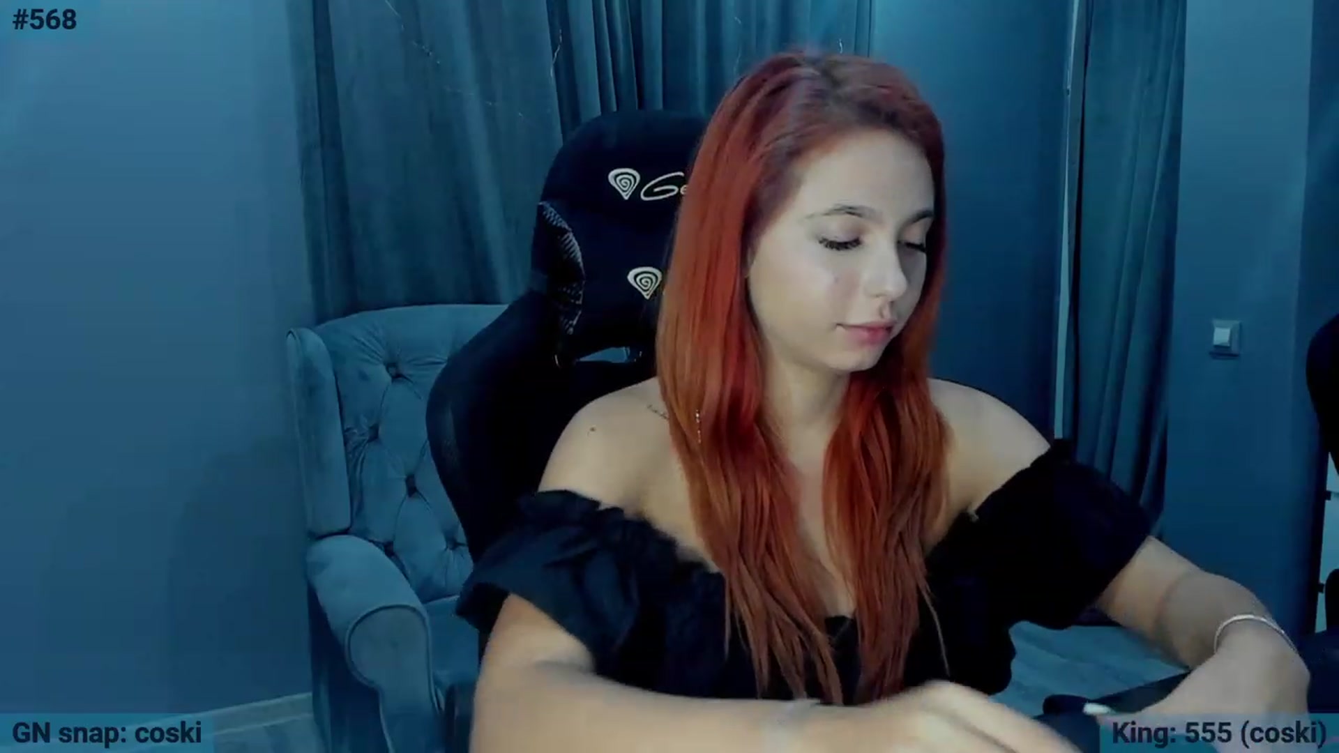 Gallery image thumbnail from BlueeeS's myfreecams stream on, 09/25/2023, 01:01 image 16 of 20