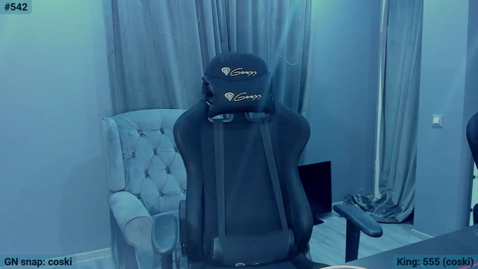 Gallery image thumbnail from BlueeeS's myfreecams stream on, 09/25/2023, 01:31 image 7 of 20