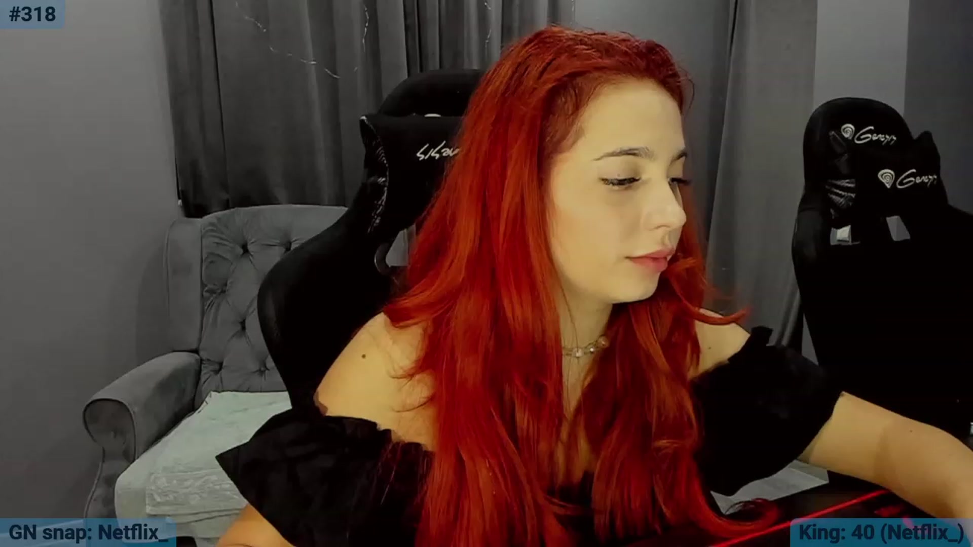 Gallery image thumbnail from BlueeeS's myfreecams stream on, 10/24/2023, 24:01 image 6 of 20