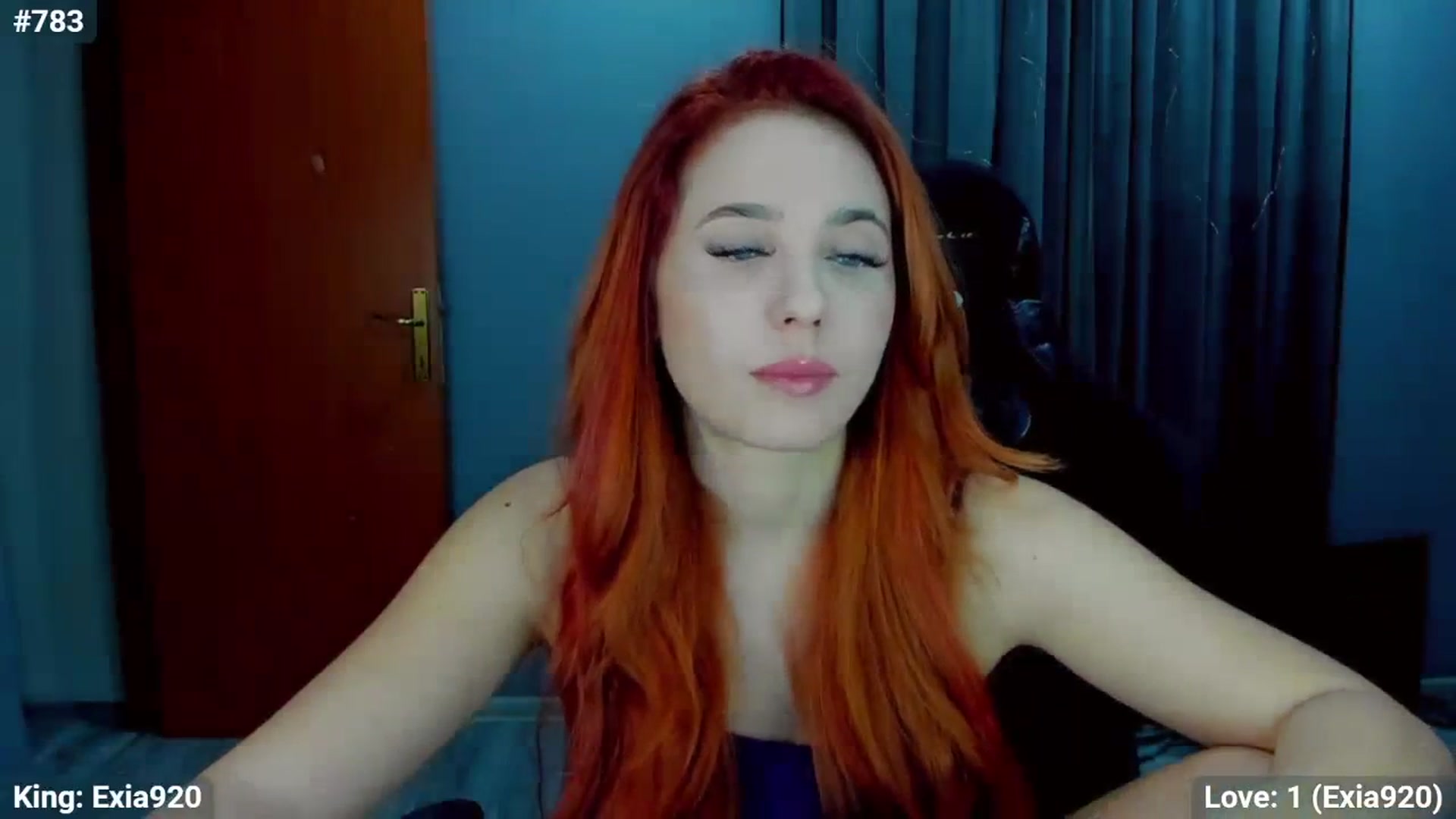 Gallery image thumbnail from BlueeeS's myfreecams stream on, 11/23/2023, 21:10 image 4 of 20
