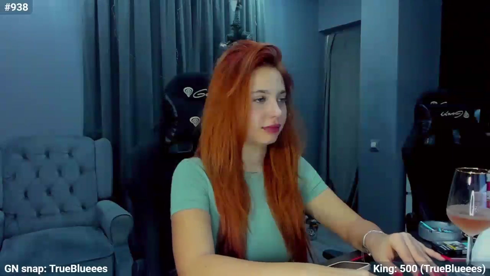 Gallery image thumbnail from BlueeeS's myfreecams stream on, 01/03/2024, 03:01 image 7 of 20