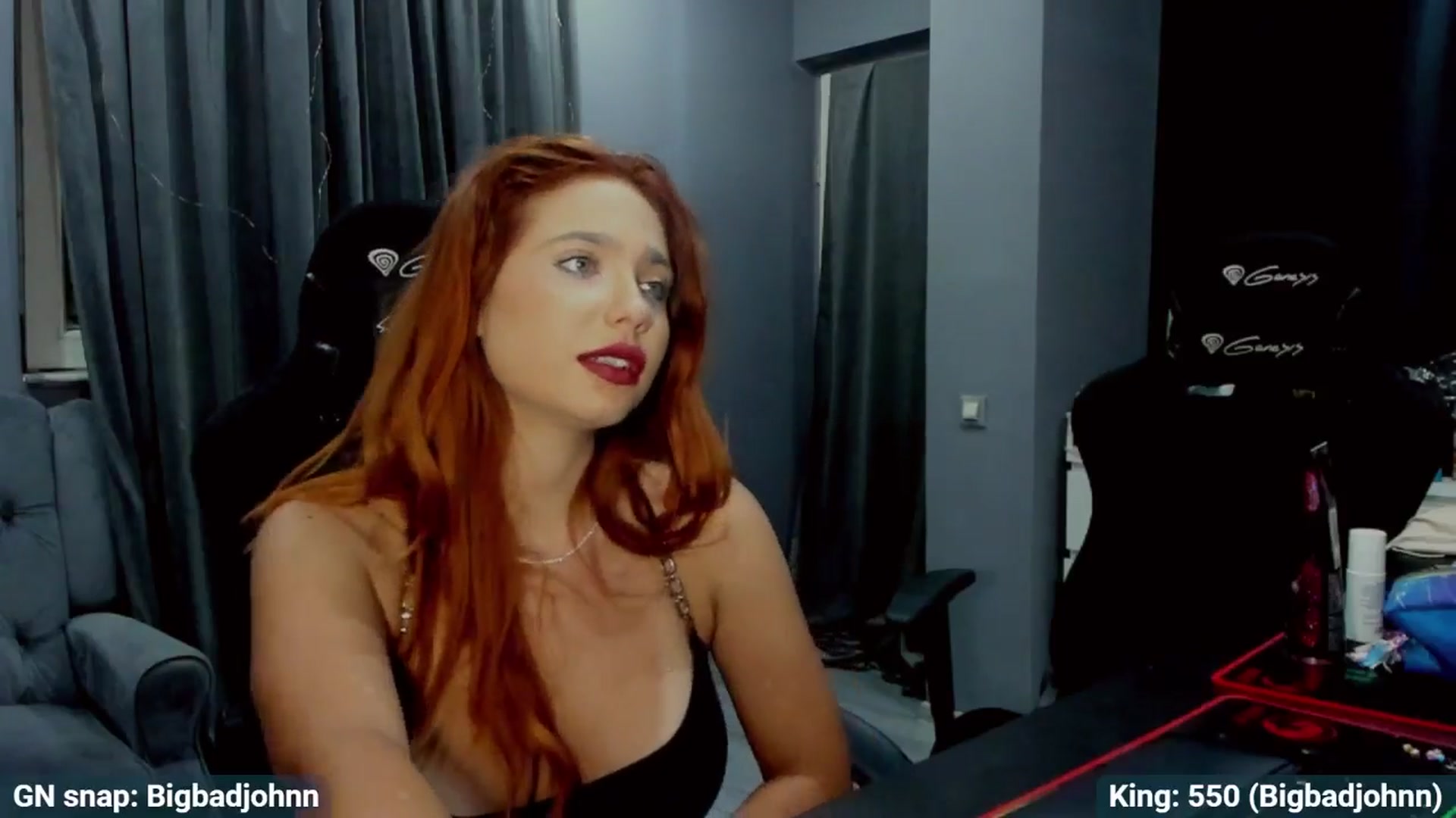 Gallery image thumbnail from BlueeeS's myfreecams stream on, 08/09/2024, 03:08 image 17 of 20