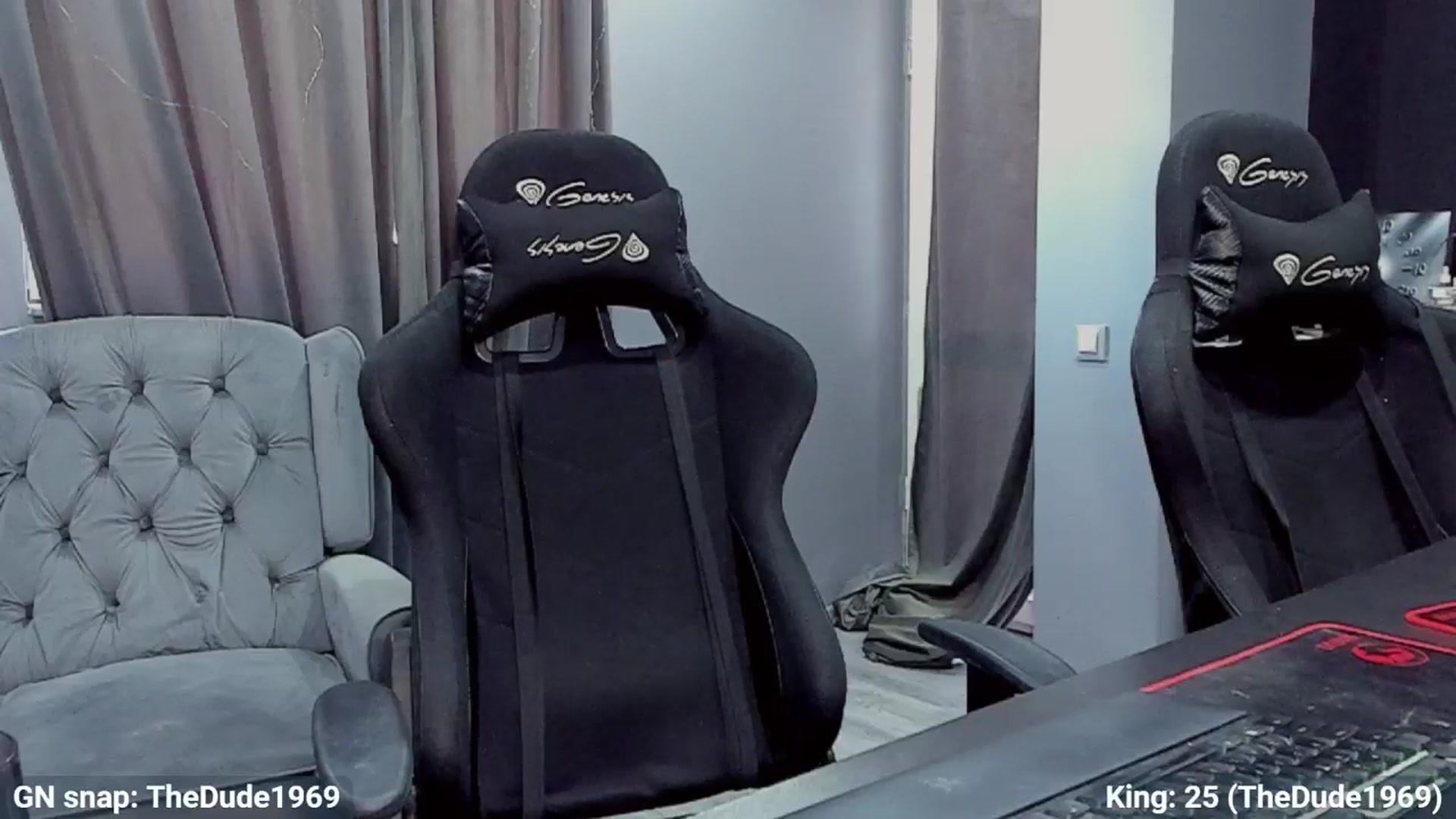 Gallery image thumbnail from BlueeeS's myfreecams stream on, 08/23/2024, 13:54 image 16 of 20