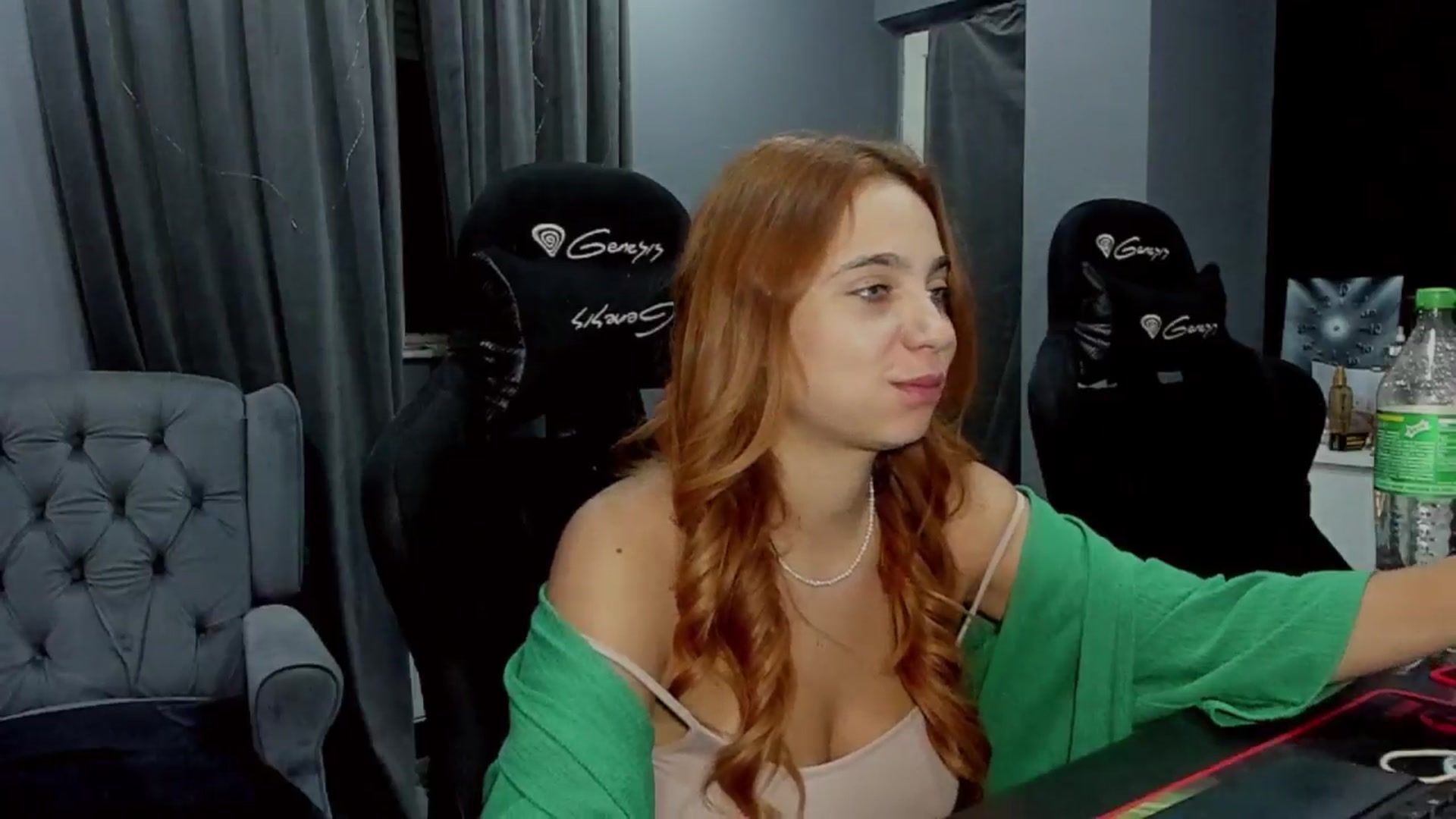 Gallery image thumbnail from BlueeeS's myfreecams stream on, 08/30/2024, 02:47 image 12 of 20