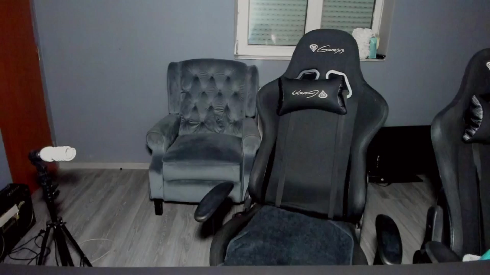 Gallery image thumbnail from BlueeeS's myfreecams stream on, 01/17/2025, 17:34 image 9 of 20