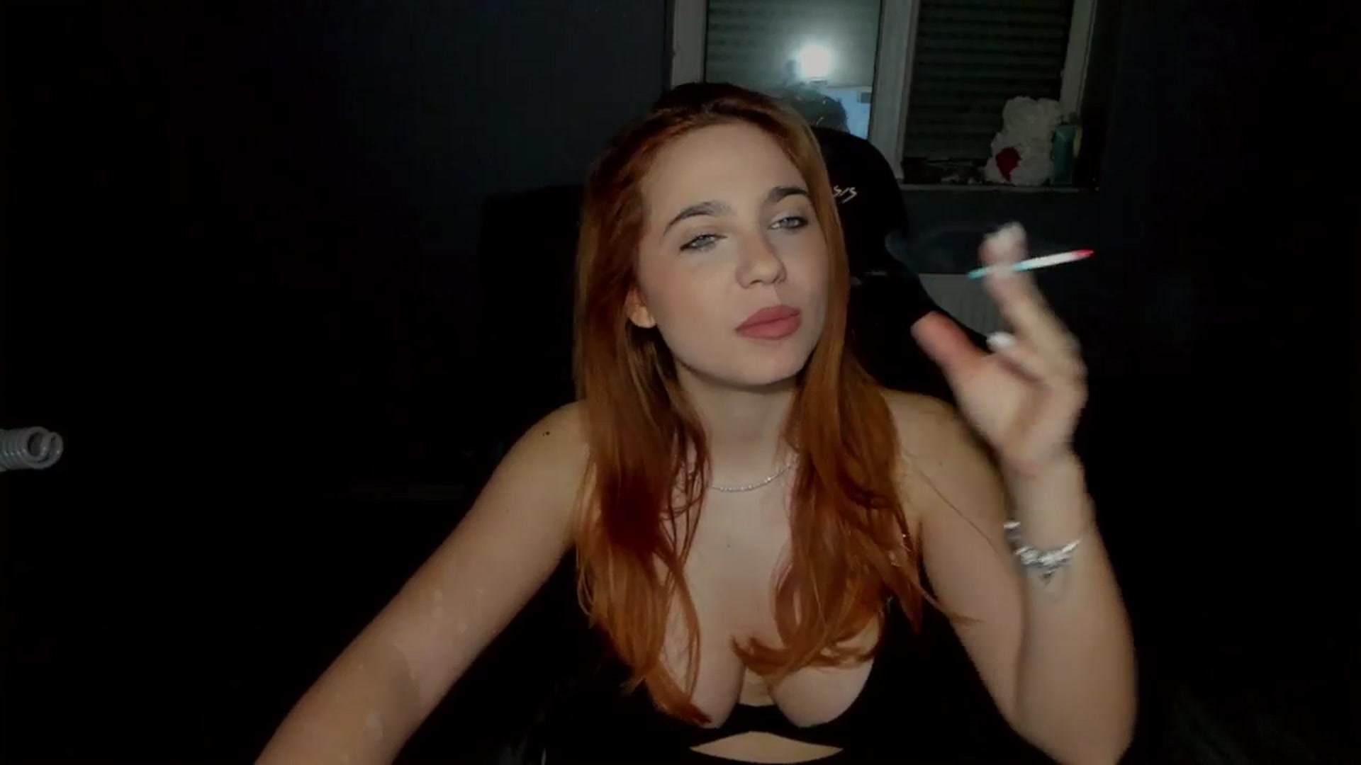 Gallery image thumbnail from BlueeeS's myfreecams stream on, 01/18/2025, 22:06 image 7 of 20