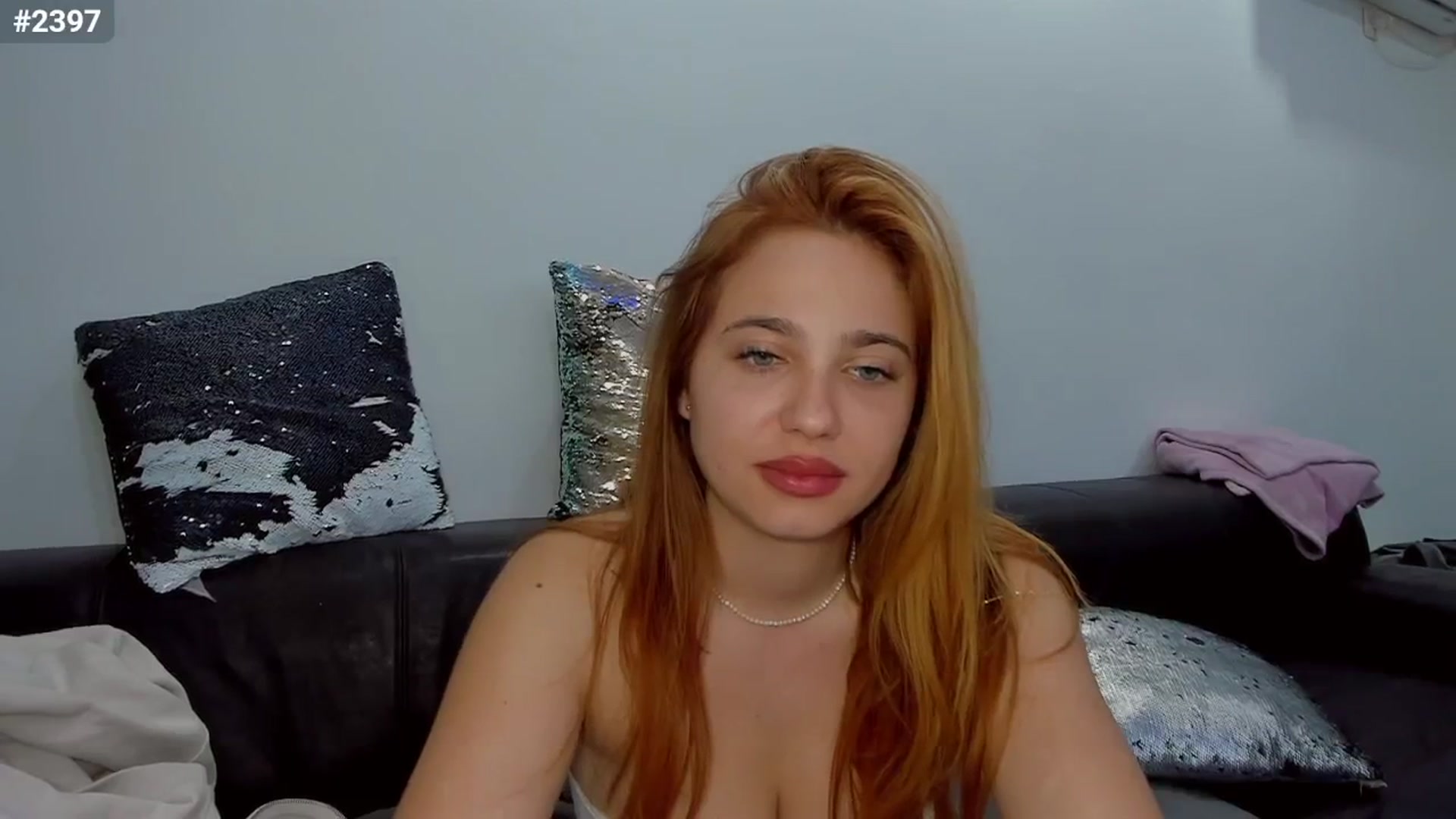 Gallery image thumbnail from BlueeeS's myfreecams stream on, 06/03/2025, 01:43 image 12 of 20
