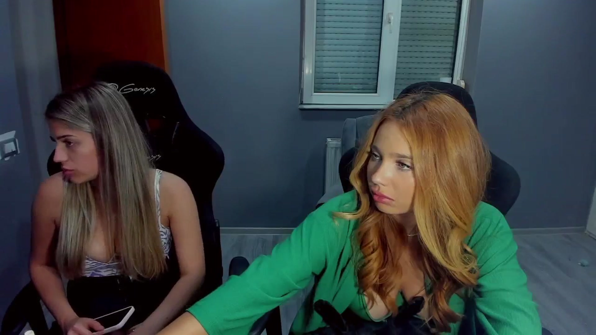 Gallery image thumbnail from BlueeeS's myfreecams stream on, 07/03/2025, 02:15 image 15 of 20