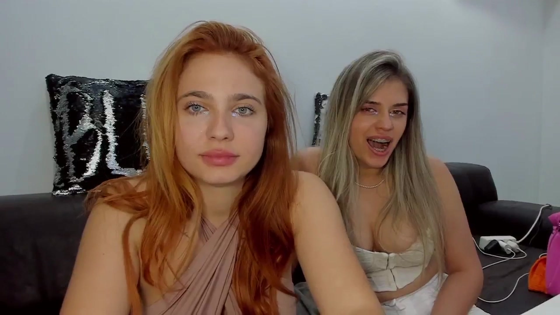 Gallery image thumbnail from BlueeeS's myfreecams stream on, 07/13/2025, 23:56 image 13 of 20