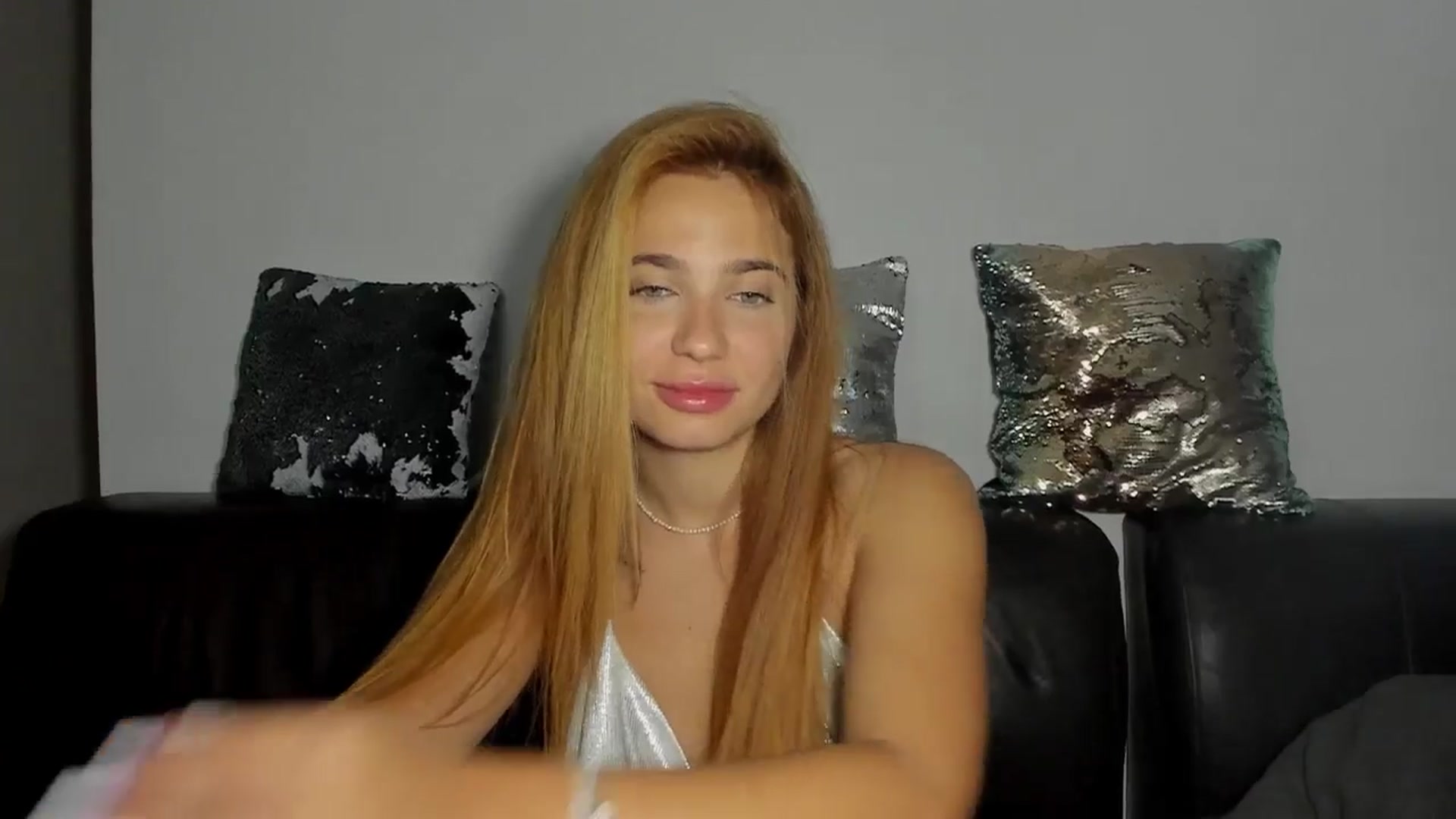 Gallery image thumbnail from BlueeeS's myfreecams stream on, 09/01/2025, 24:51 image 11 of 20
