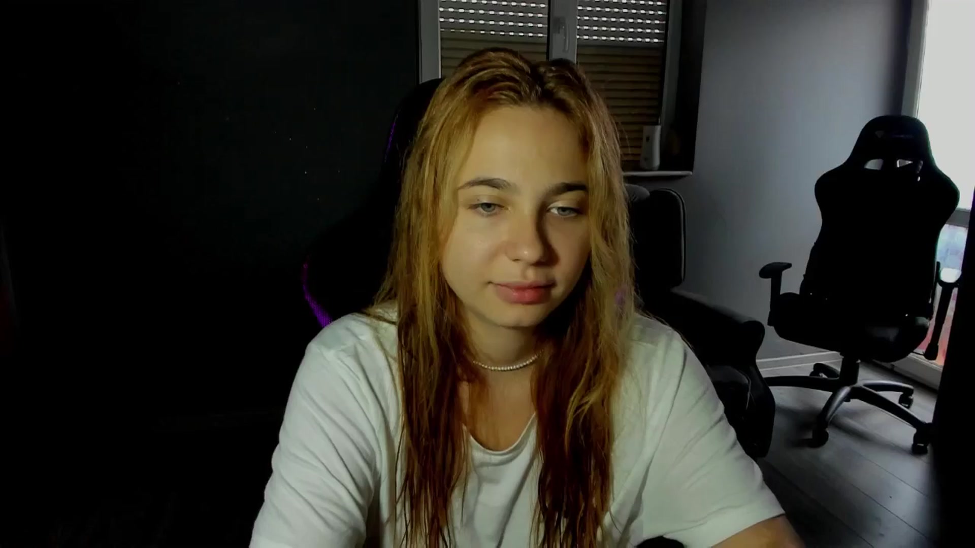 Gallery image thumbnail from BlueeeS's myfreecams stream on, 09/07/2025, 13:41 image 7 of 20