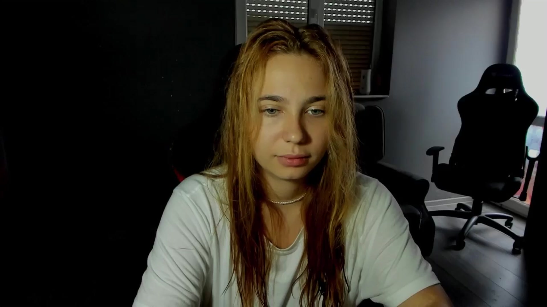 Gallery image thumbnail from BlueeeS's myfreecams stream on, 09/07/2025, 13:41 image 2 of 20