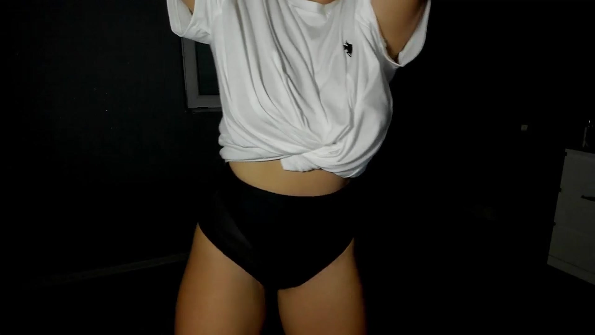 Gallery image thumbnail from BlueeeS's myfreecams stream on, 09/07/2025, 20:15 image 13 of 20